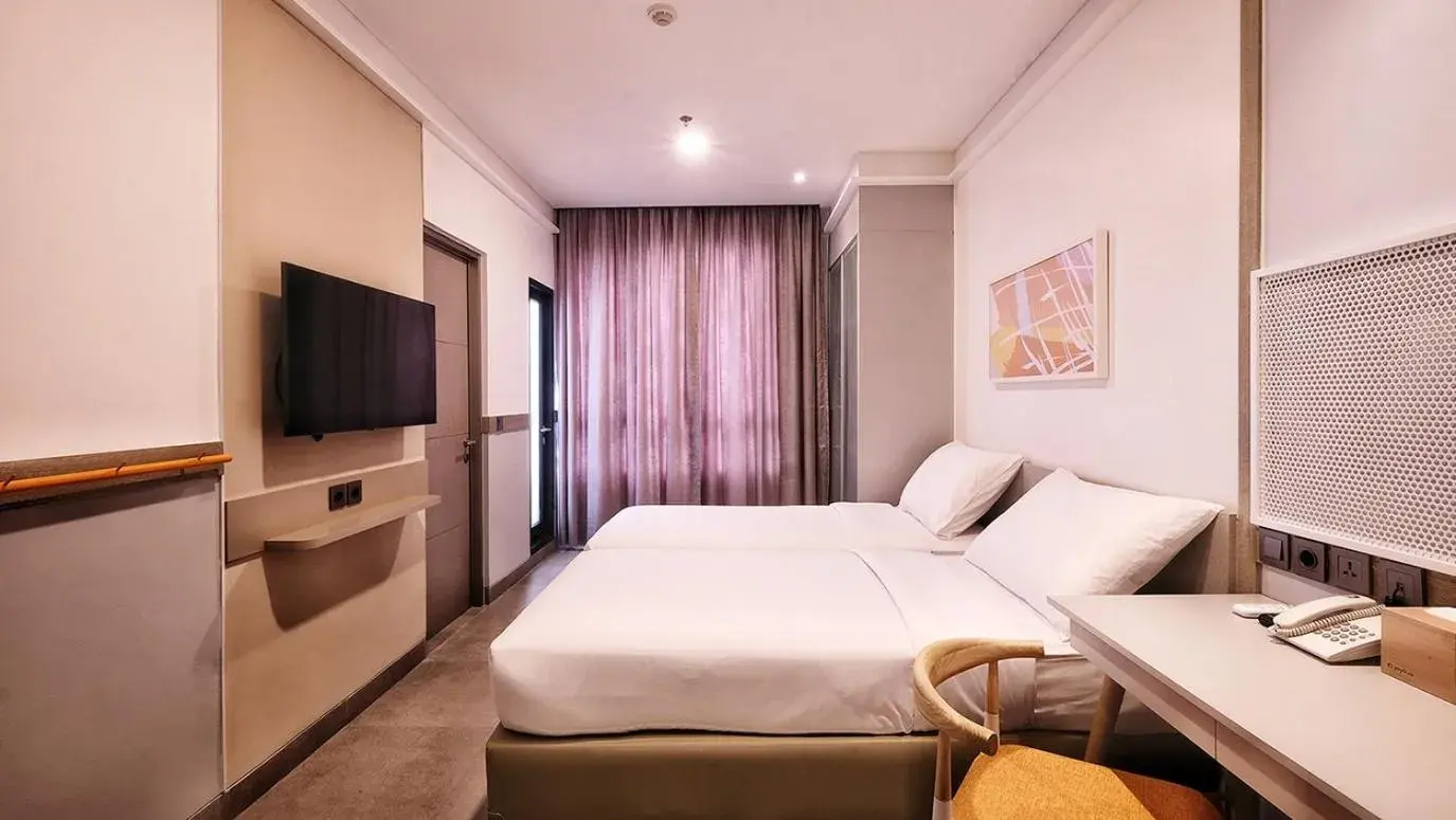 Bed in Joylive BSD City Bed in Joylive BSD City