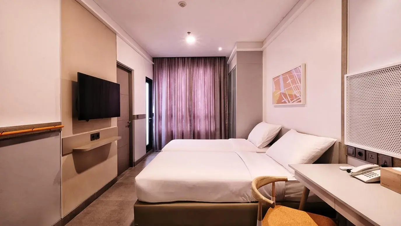 Bed in Joylive BSD City Bed in Joylive BSD City