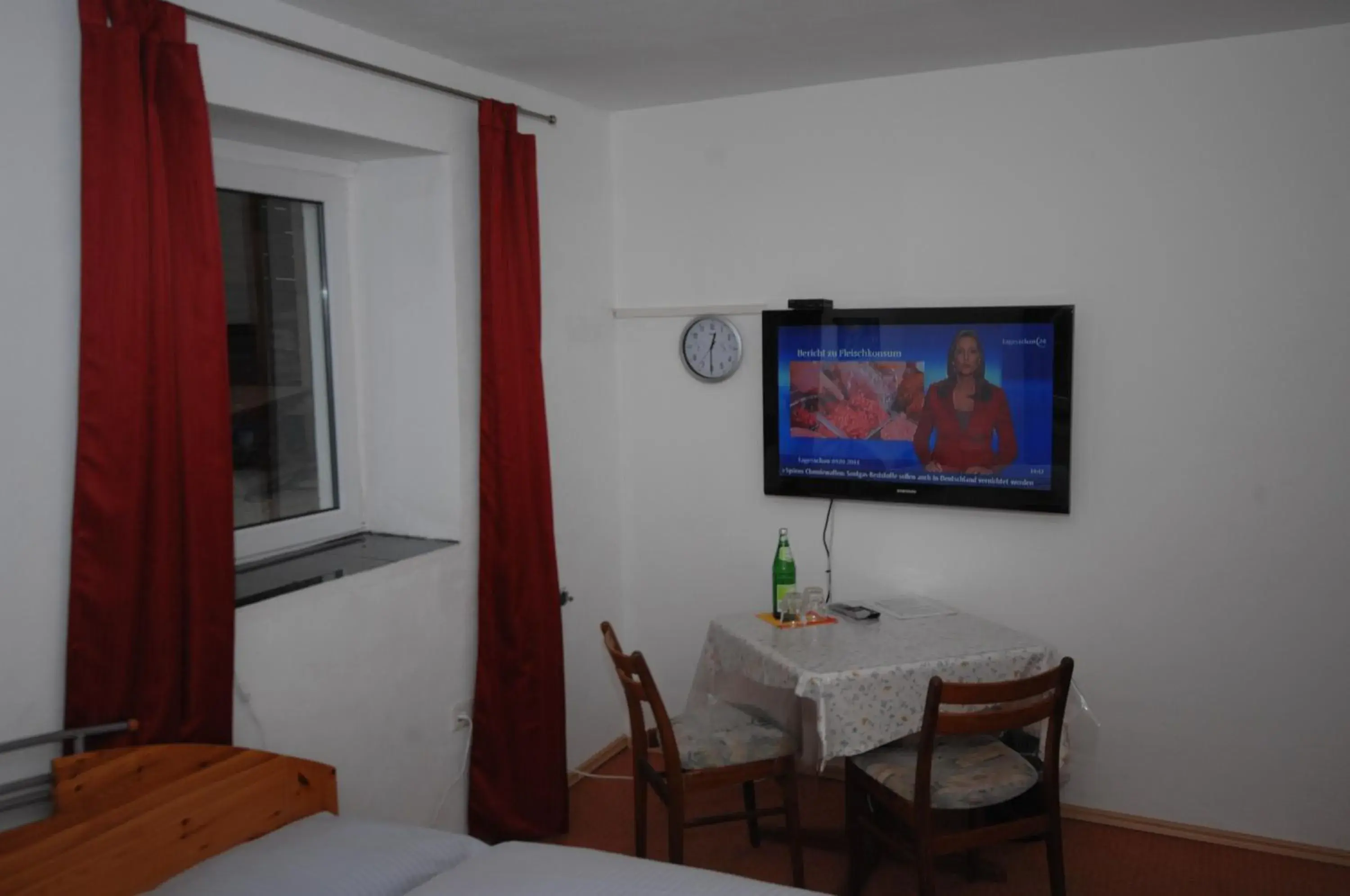 Bedroom, Bed in Airportgästehaus Bremen Bedroom, Bed in Airportgästehaus Bremen