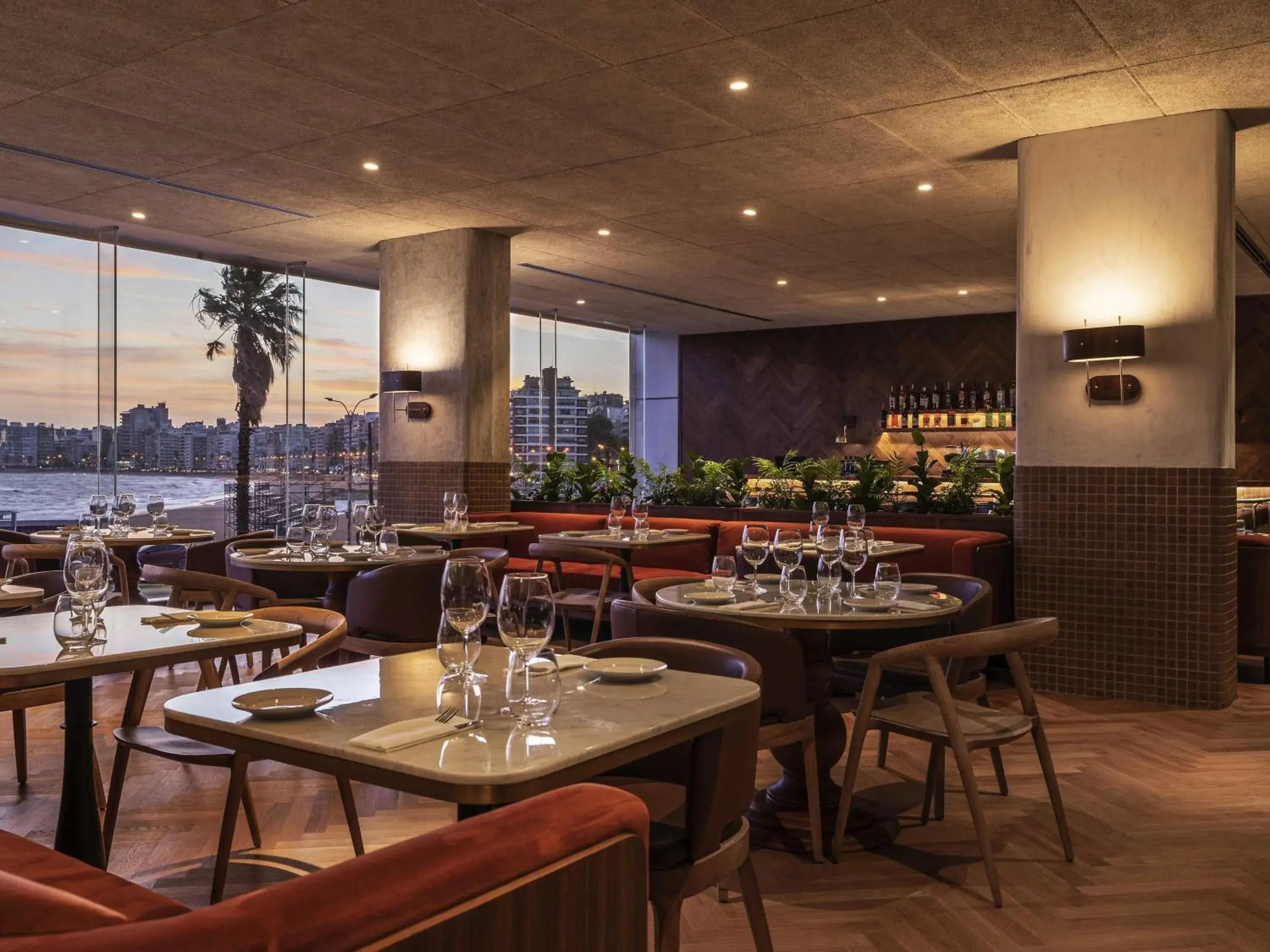 Restaurant/places to eat in Costanero Hotel Montevideo - MGallery Collection Restaurant/places to eat in Costanero Hotel Montevideo - MGallery Collection
