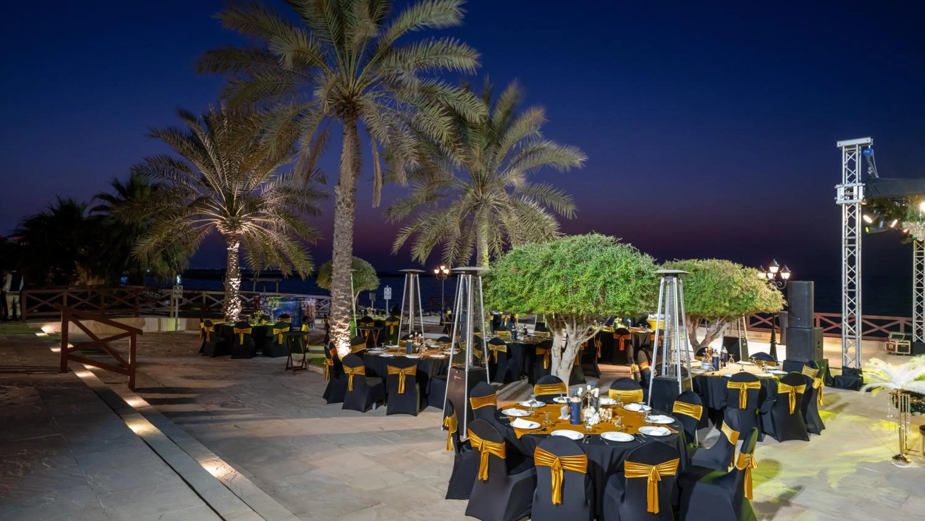 Restaurant/places to eat in Hilton Ras Al Khaimah Beach Resort