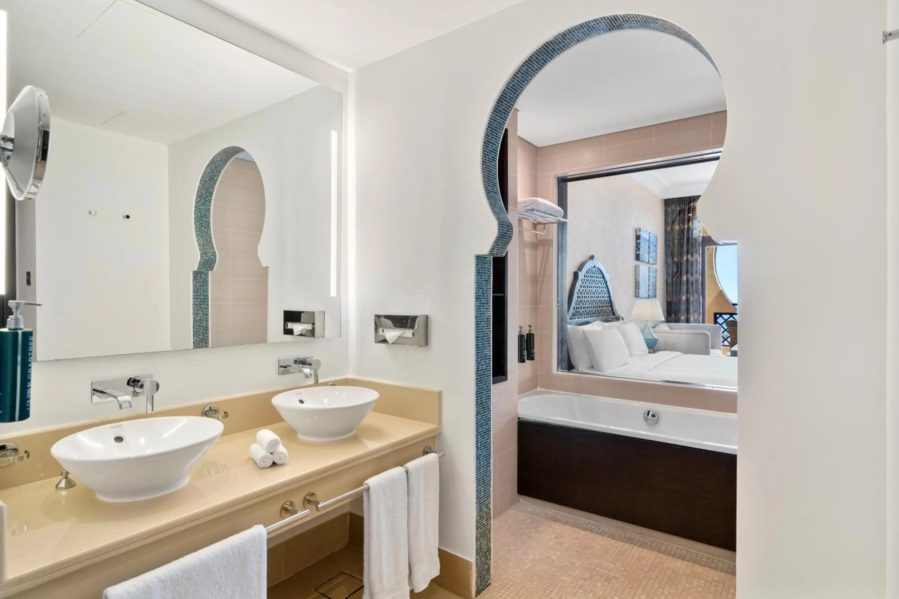 Bathroom in Hilton Ras Al Khaimah Beach Resort