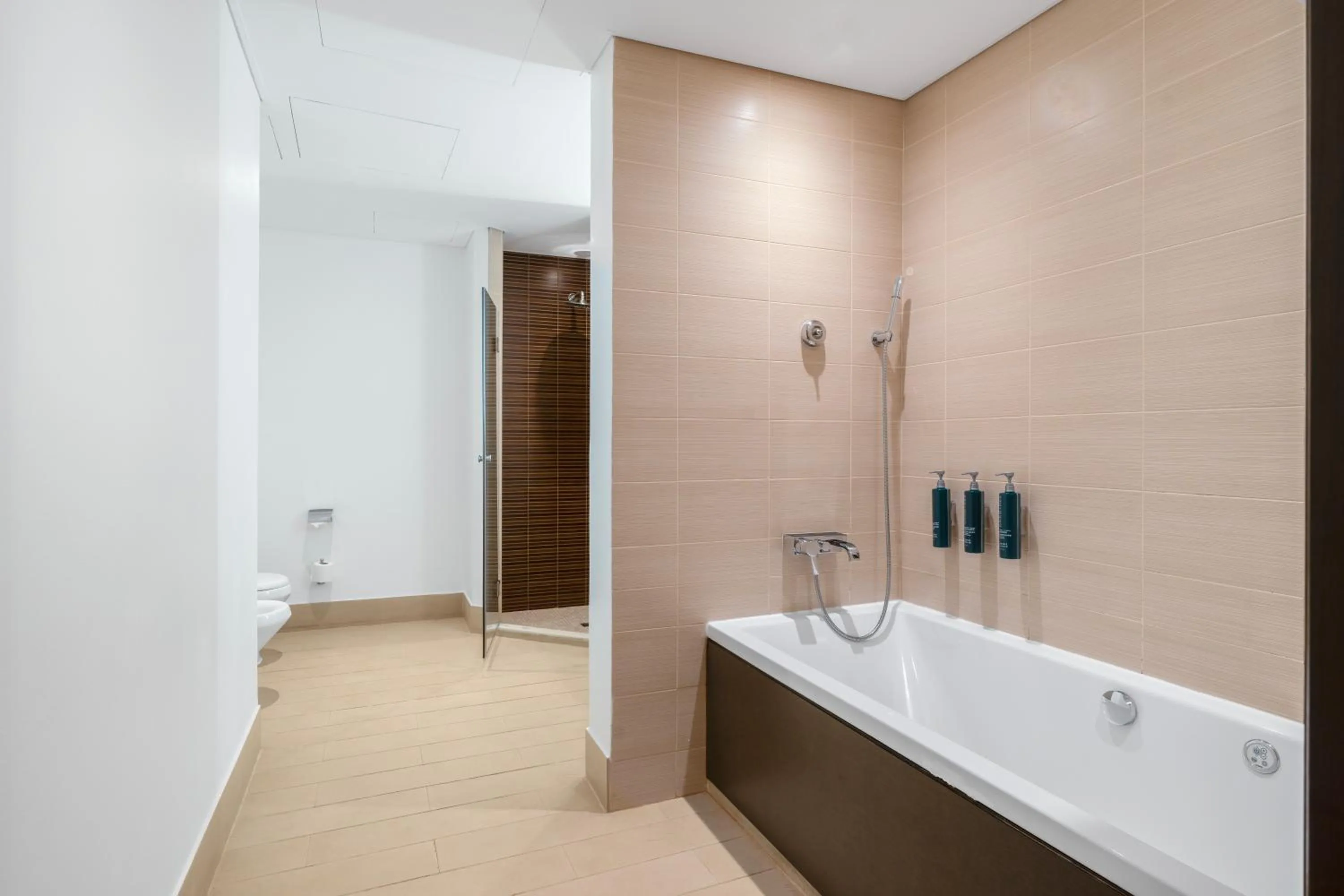 Shower in Hilton Ras Al Khaimah Beach Resort