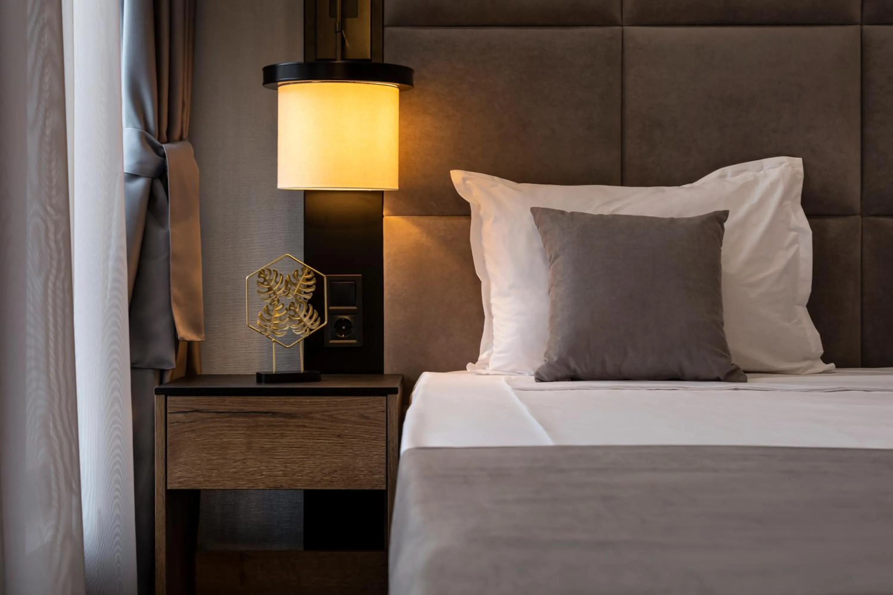 SOHO Apart House