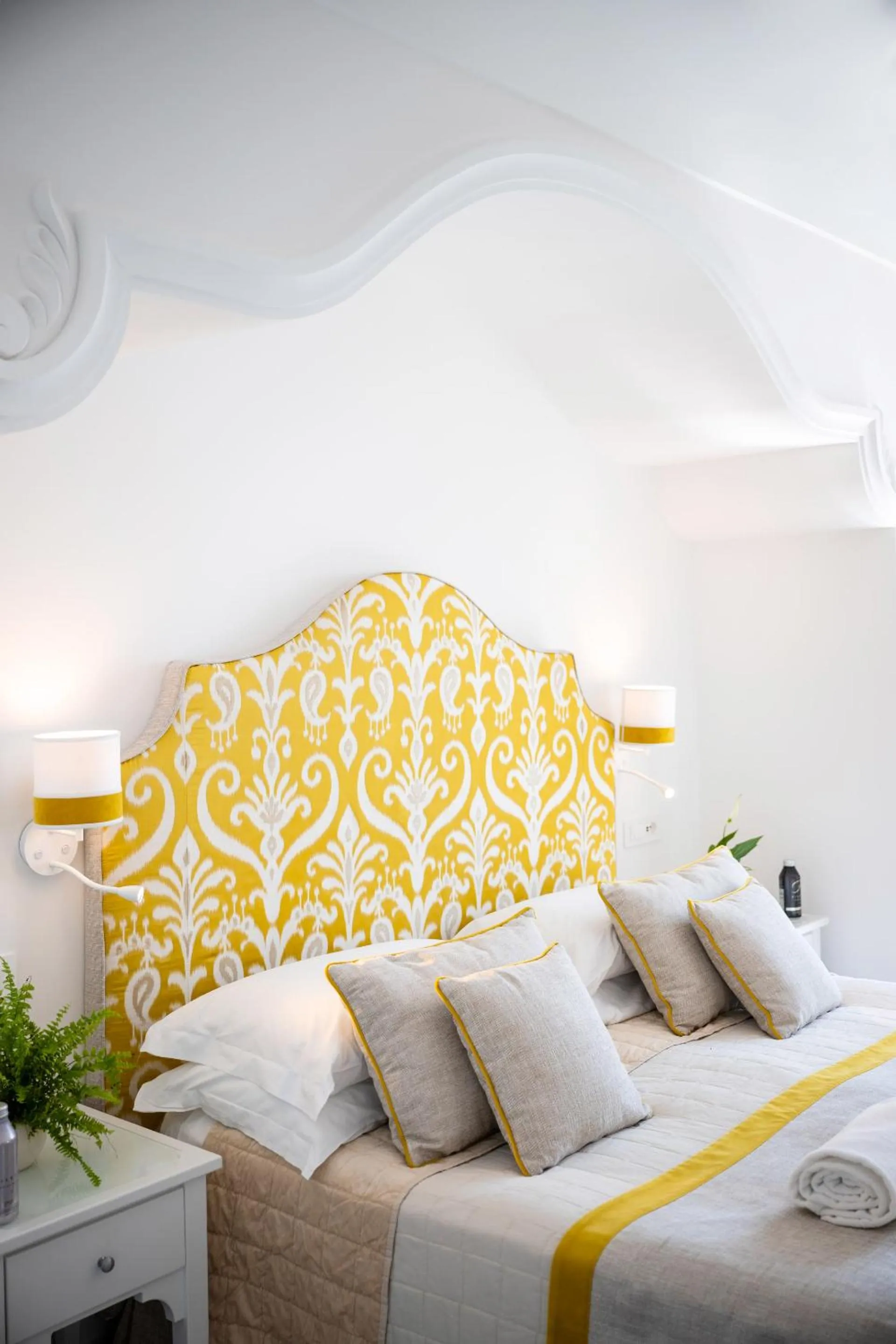 Bed in Albergo California