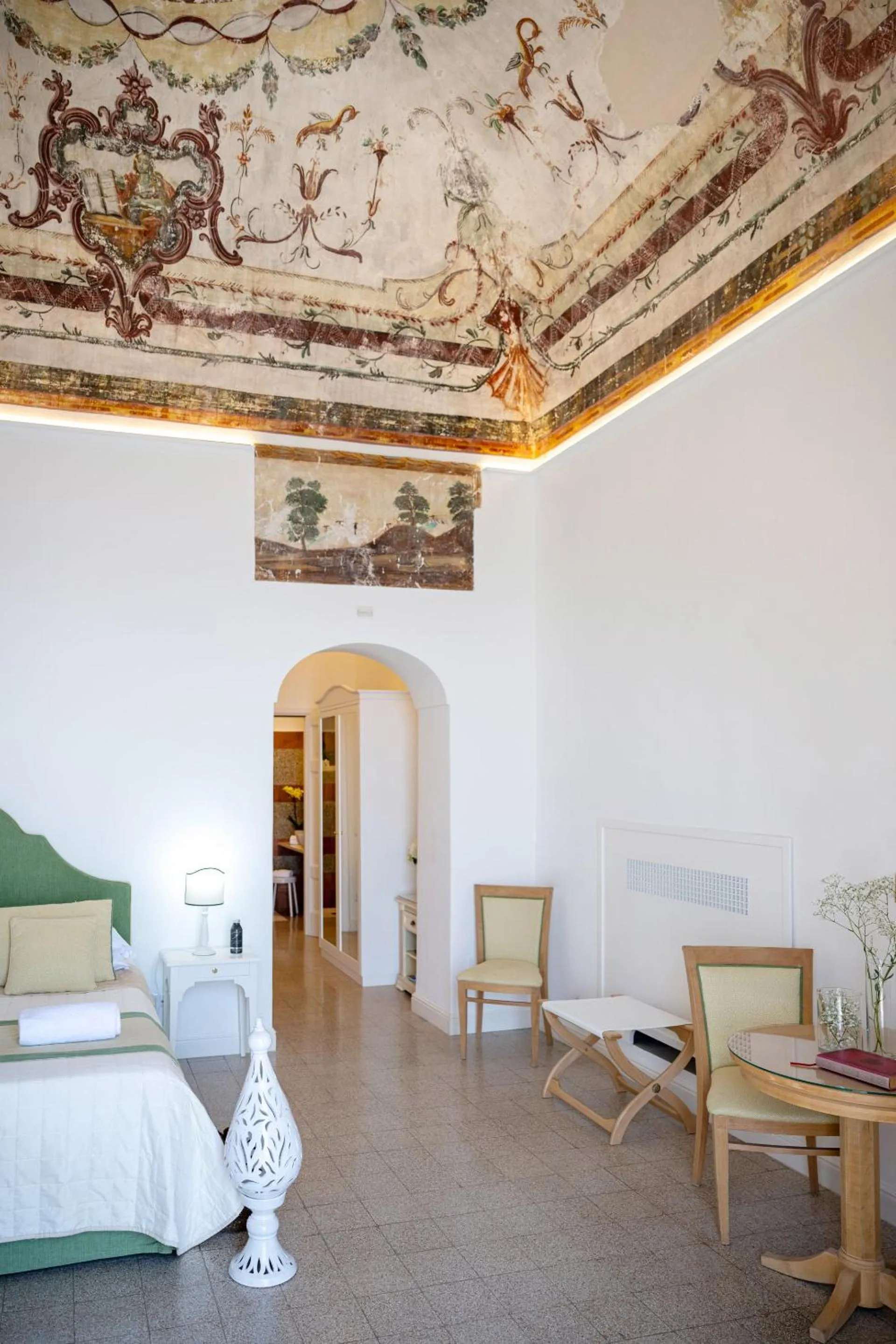 Bed in Albergo California