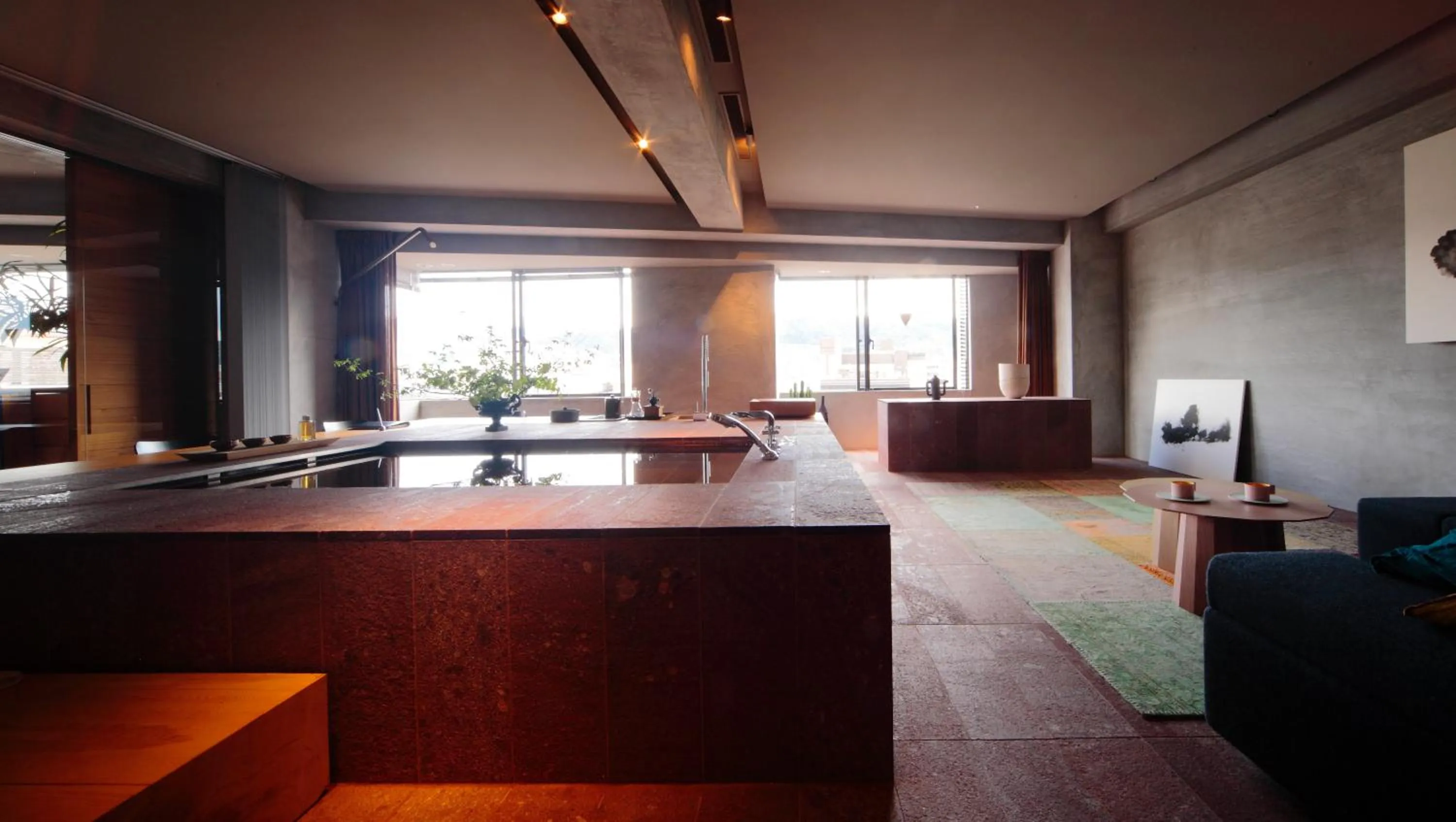 Photo of the whole room in Bijuu