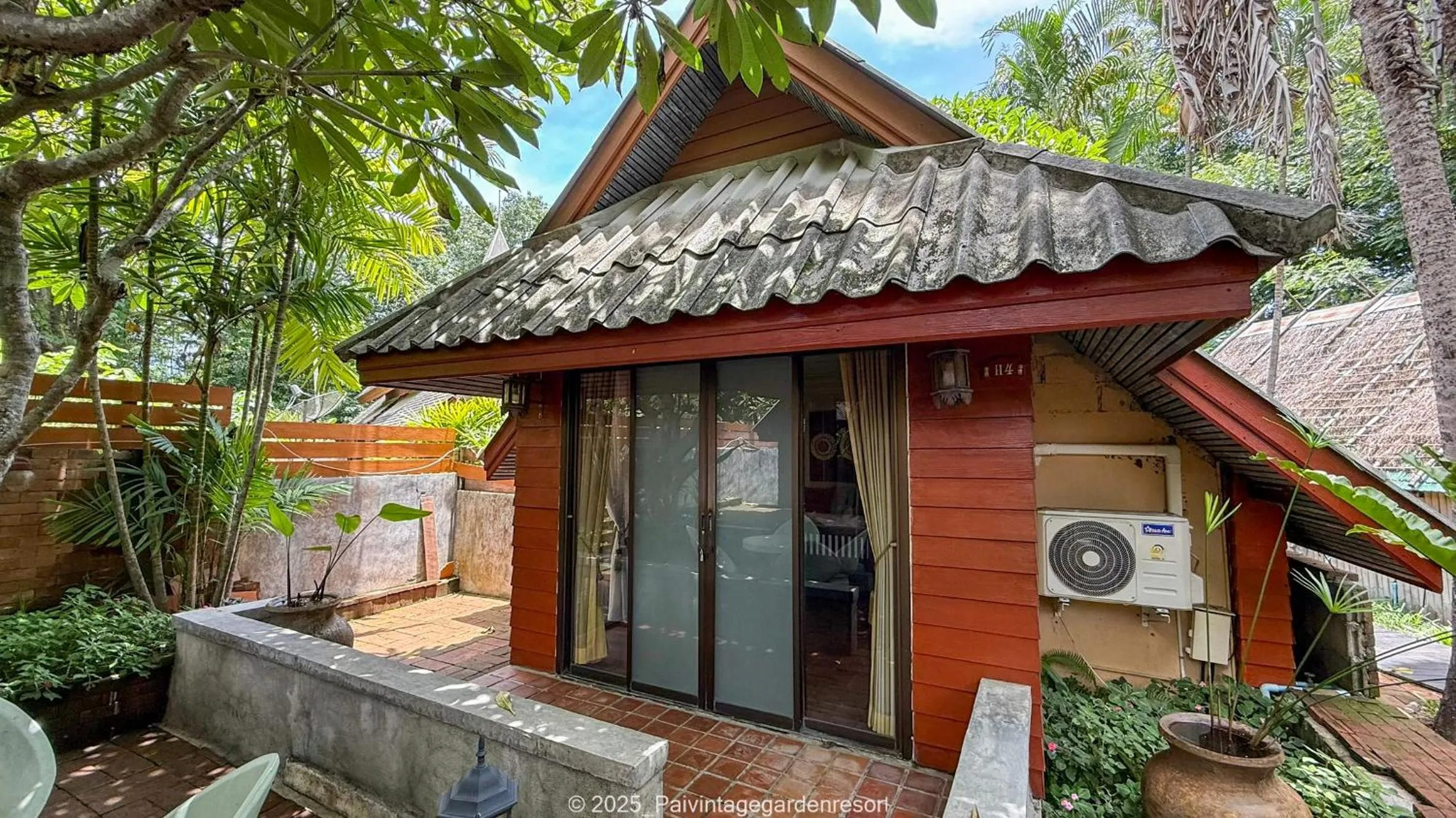 Pai Vintage Garden Resort