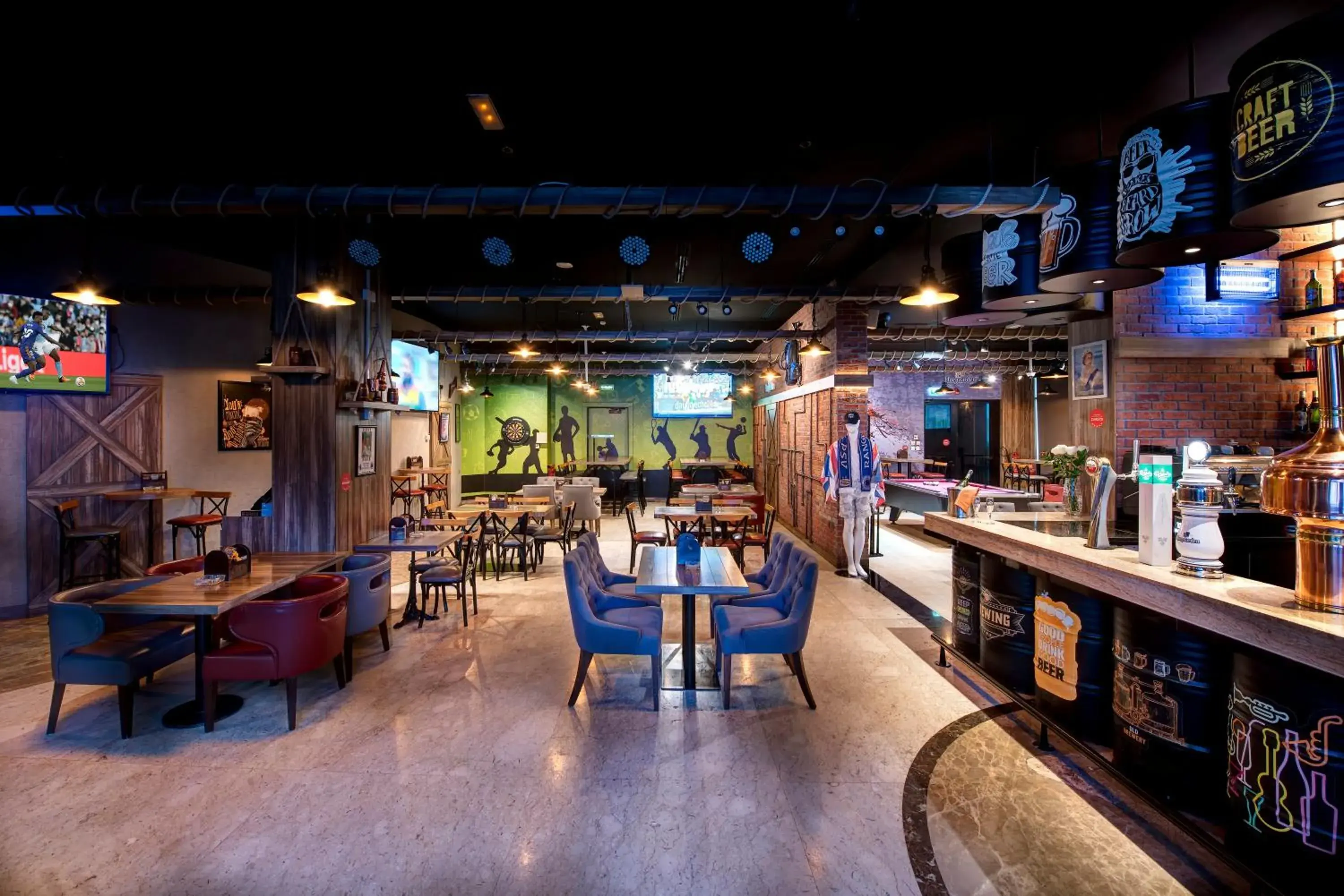 Lounge or bar in Grandeur Hotel Al Barsha Lounge or bar in Grandeur Hotel Al Barsha