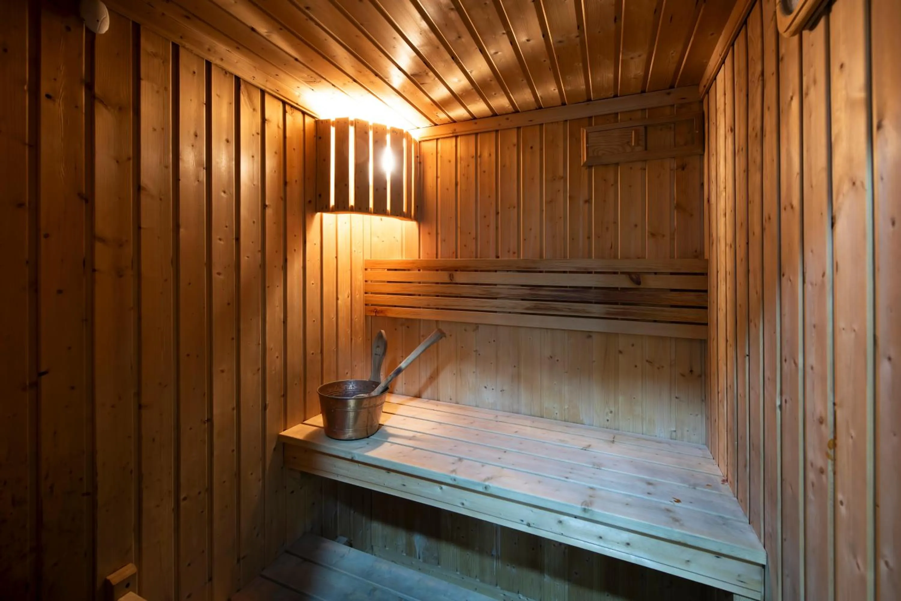 internet in Grandeur Hotel Al Barsha