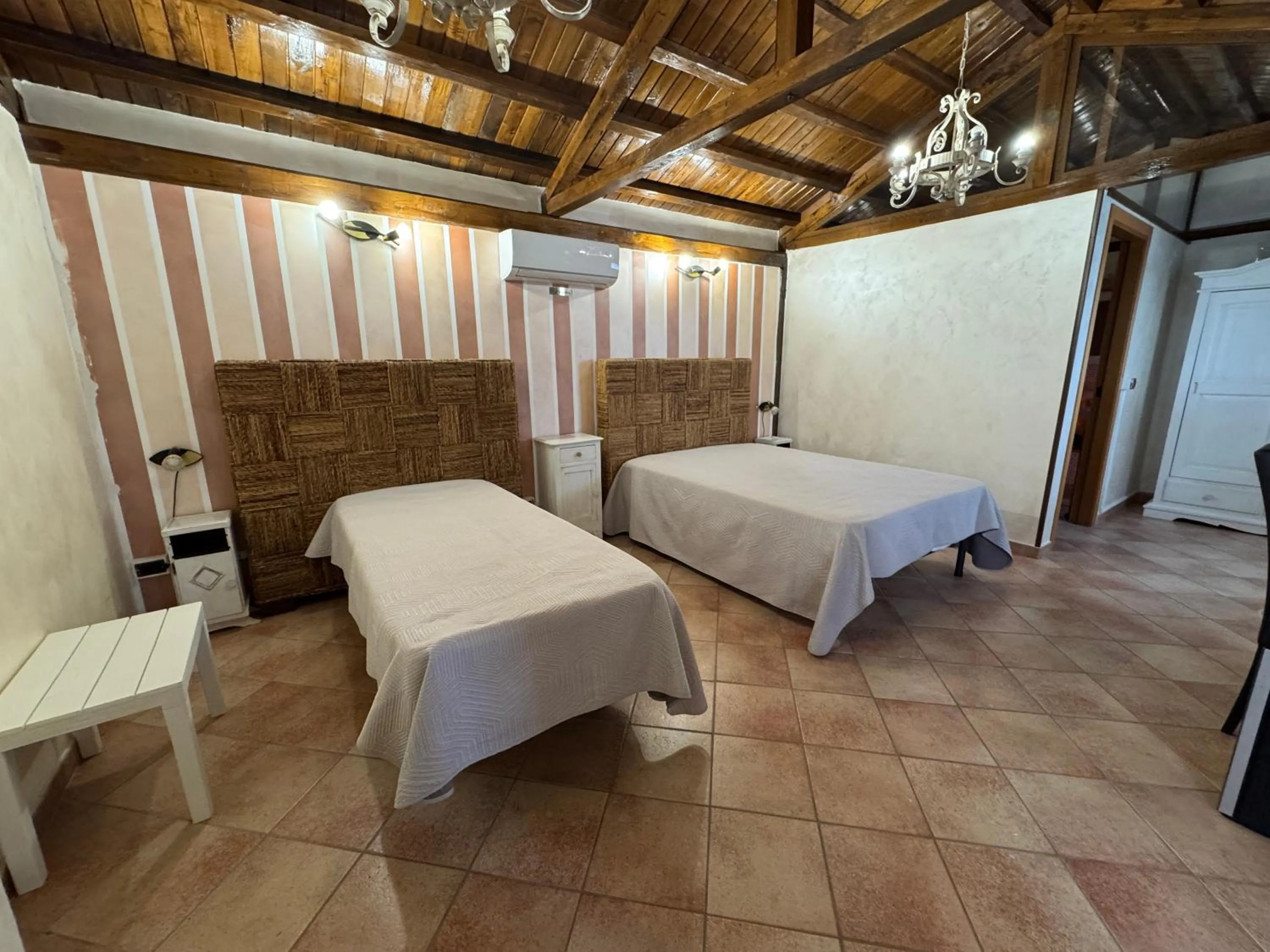 Bedroom, Bed in B&B oasi di mamma clara