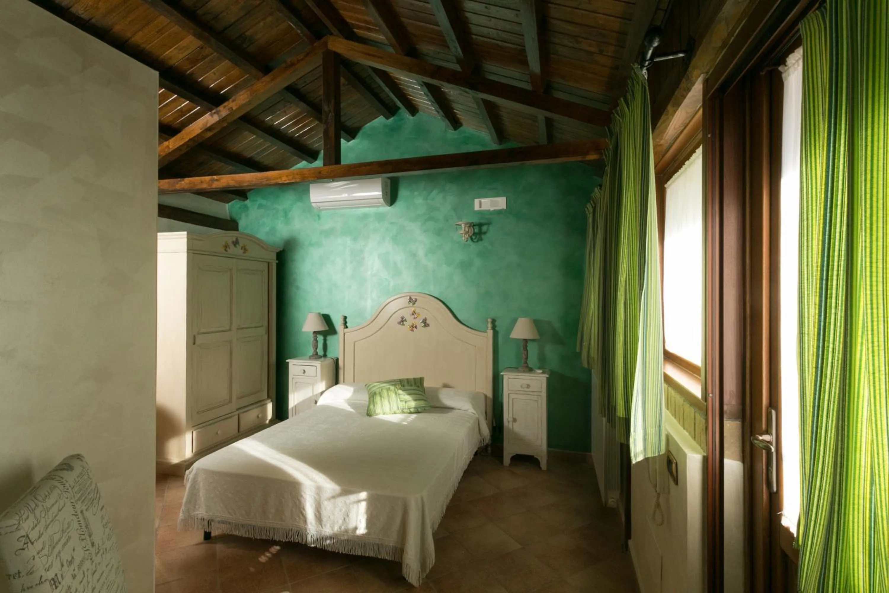 Bedroom, Bed in B&B oasi di mamma clara