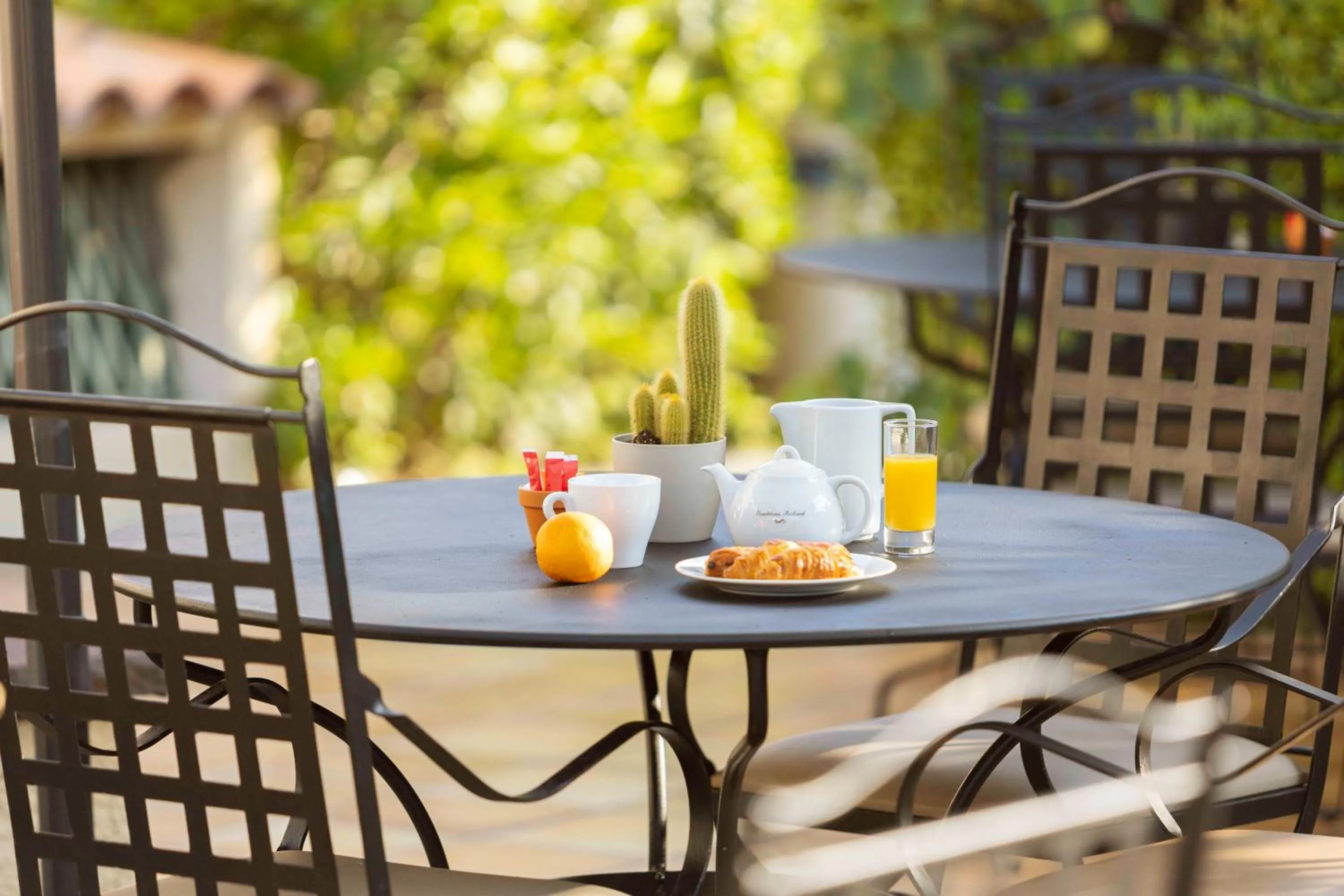 Breakfast in Le Relais d'Agay