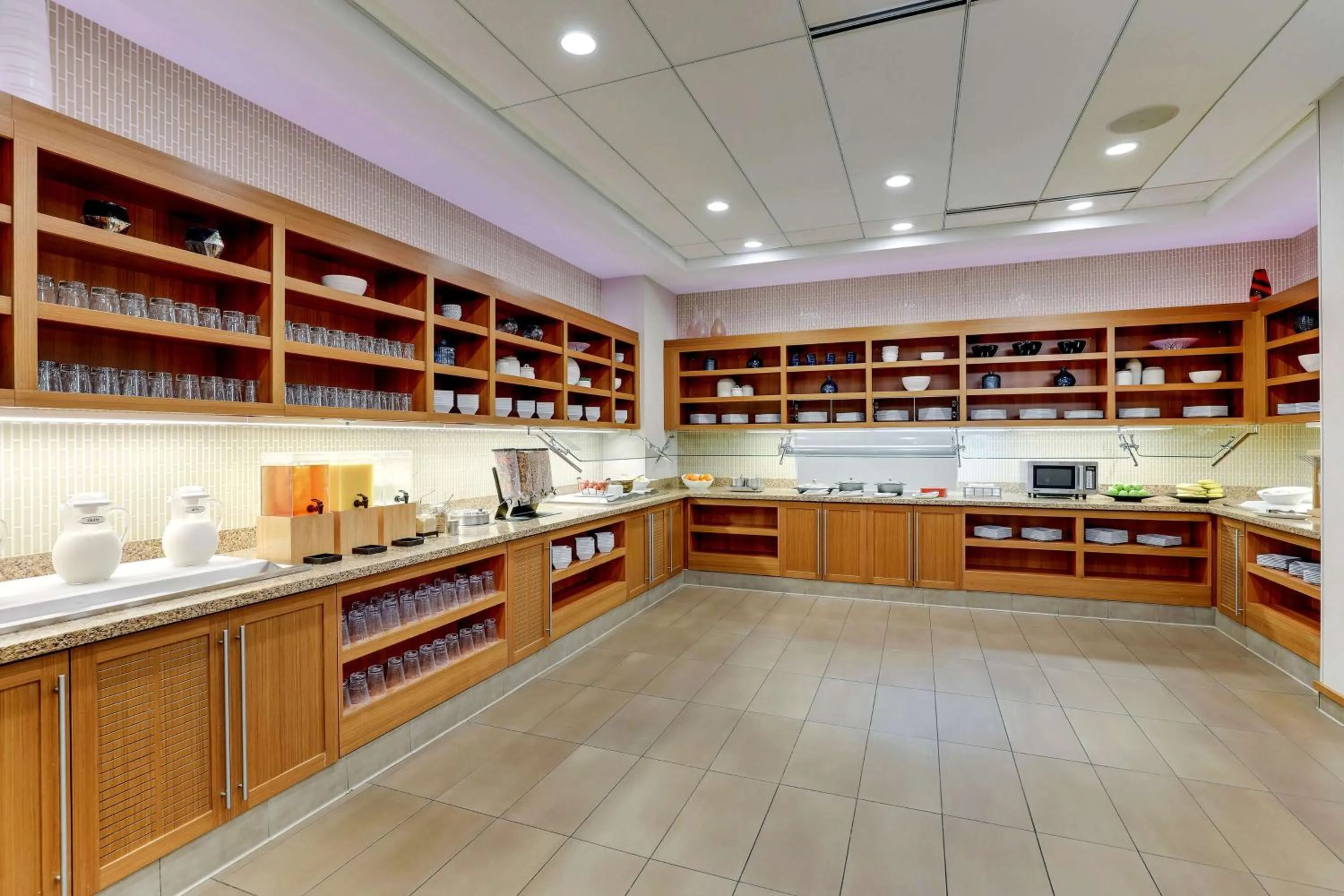 Restaurant/places to eat in Hyatt Place St. Louis/Chesterfield