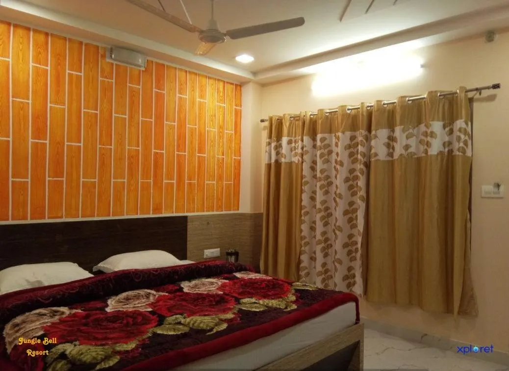 Bed in Jungle Bell Resort