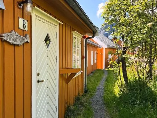 Sakrisøy Rorbuer