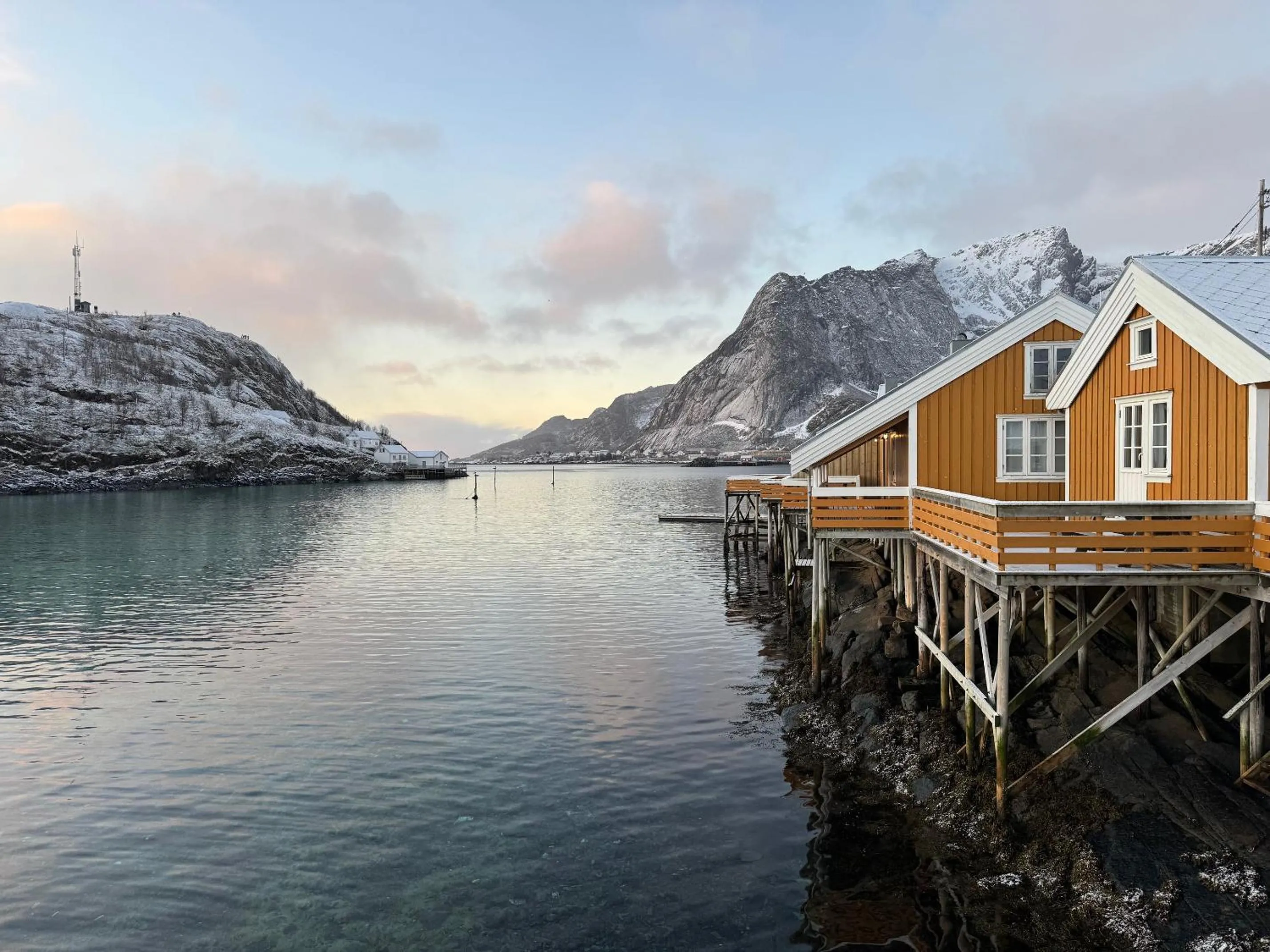 Natural landscape in Sakrisøy Rorbuer