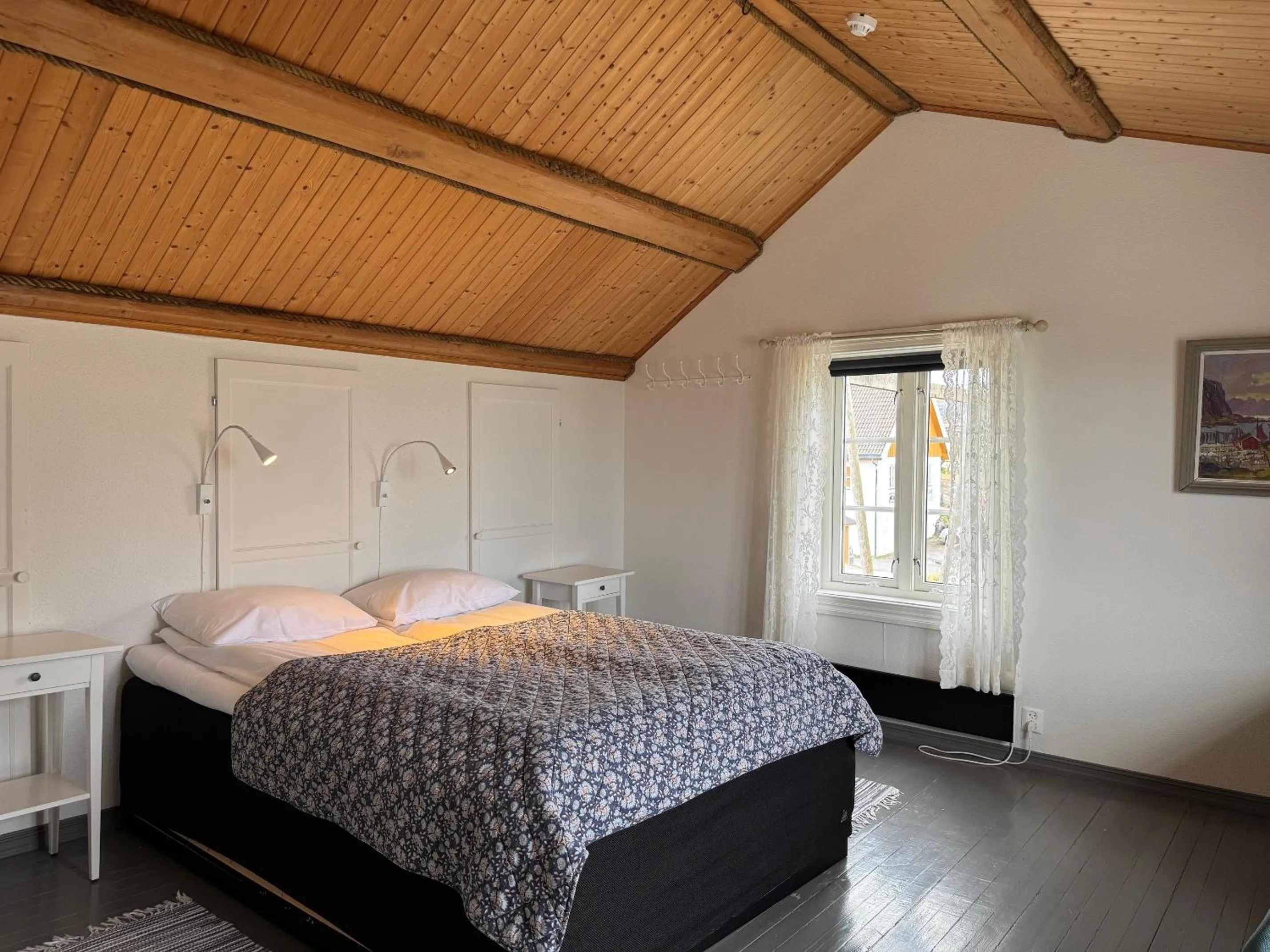 Bedroom, Bed in Sakrisøy Rorbuer