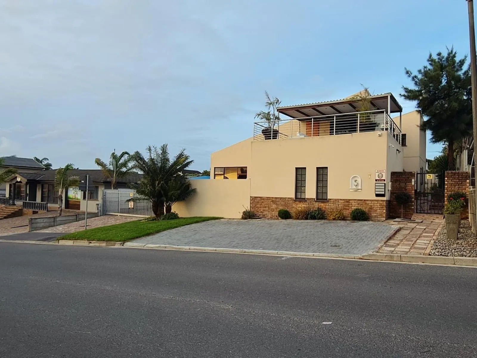 Property building in Walters Lane Comfort Apartment 2 - No Loadshedding