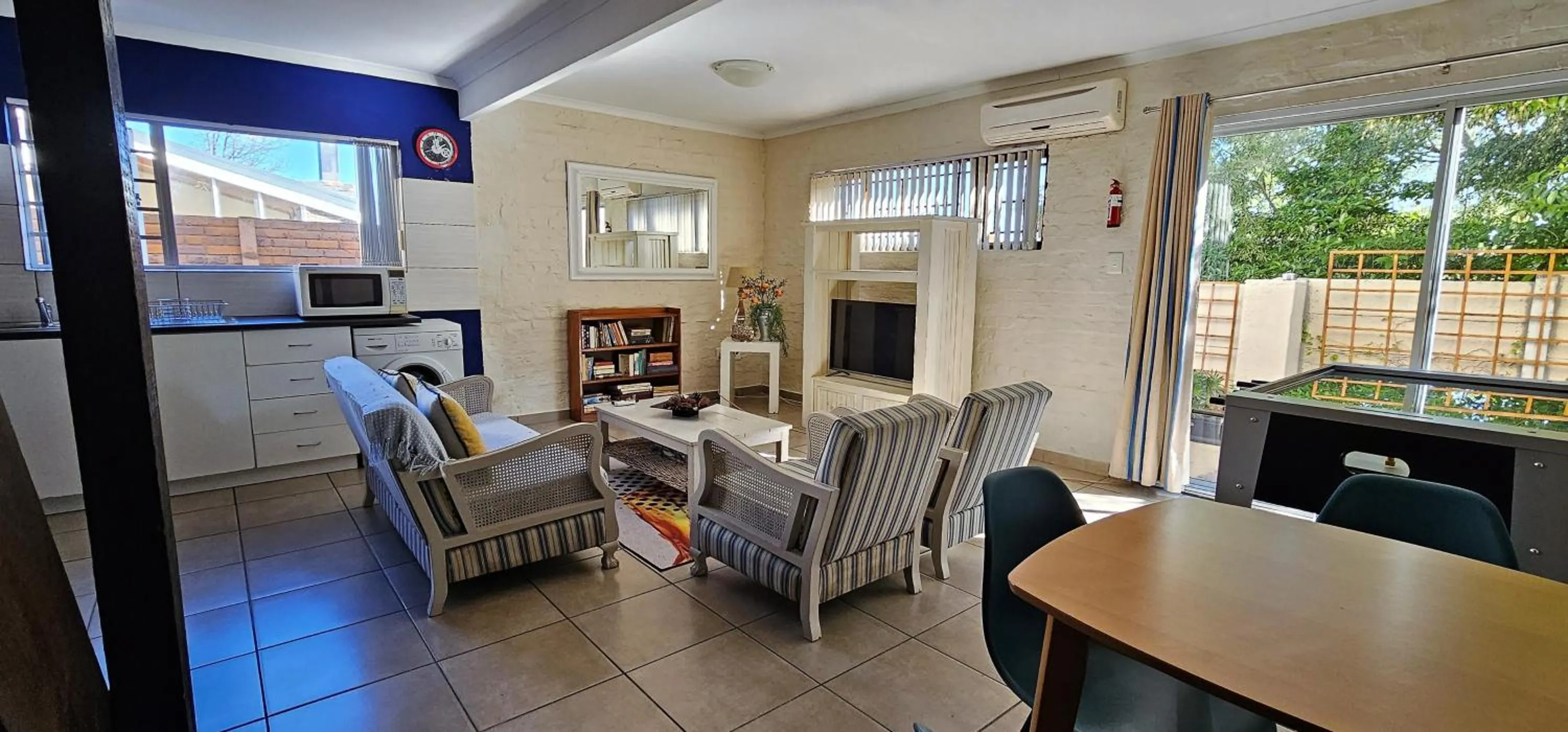 TV and multimedia in Walters Lane Comfort Apartment 2 - No Loadshedding
