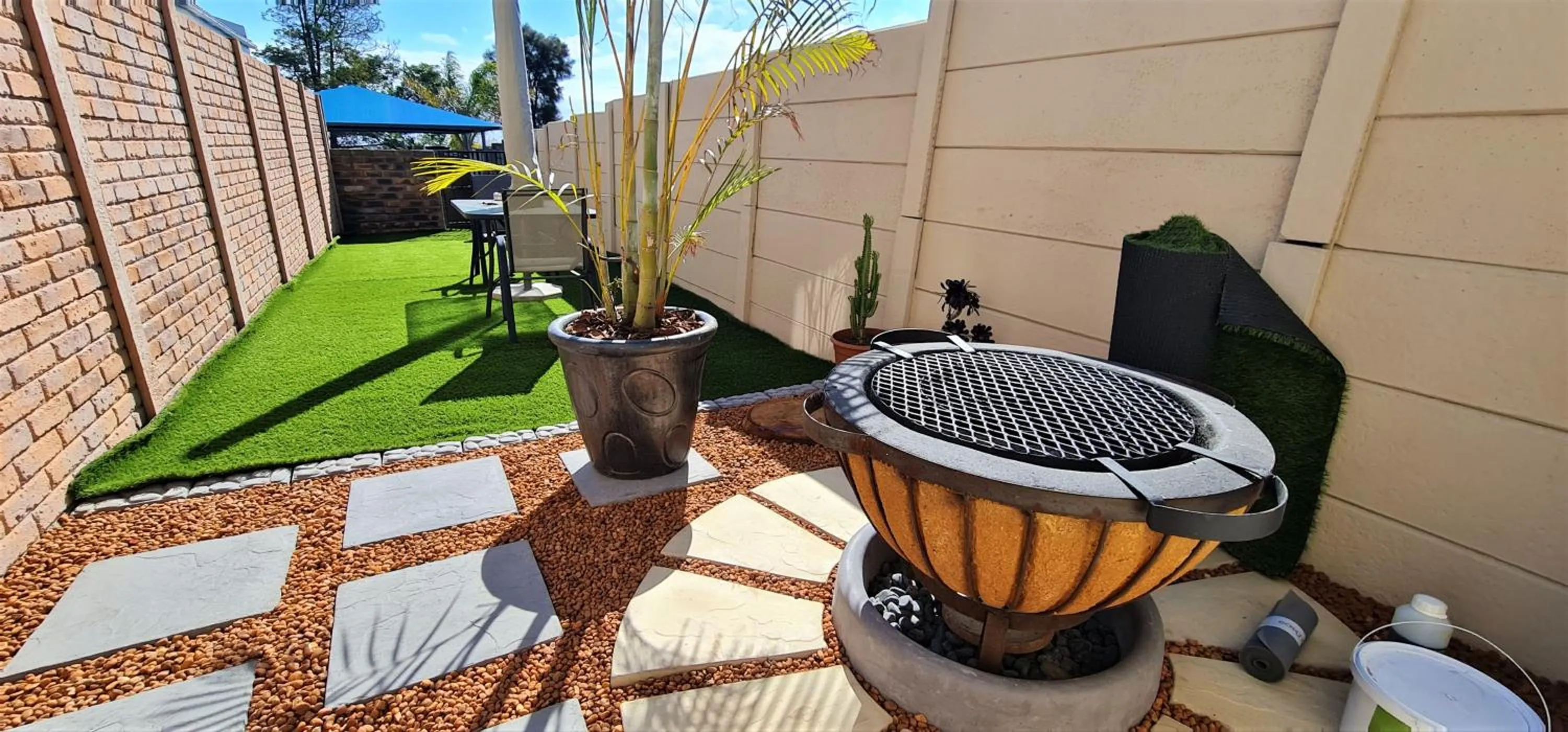 Patio in Walters Lane Comfort Apartment 2 - No Loadshedding