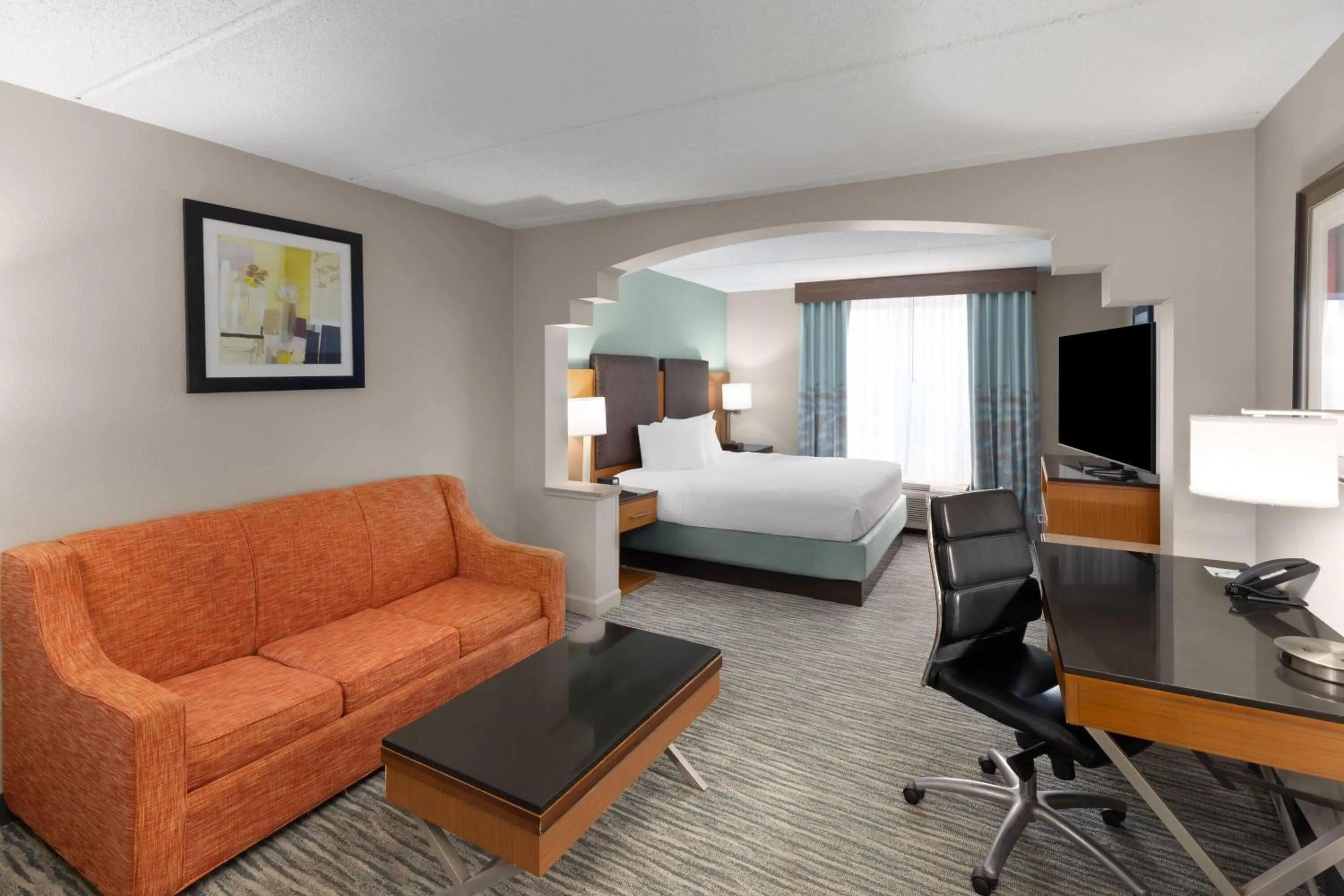 Photo of the whole room, Bed in Wingate by Wyndham Greensboro-Coliseum