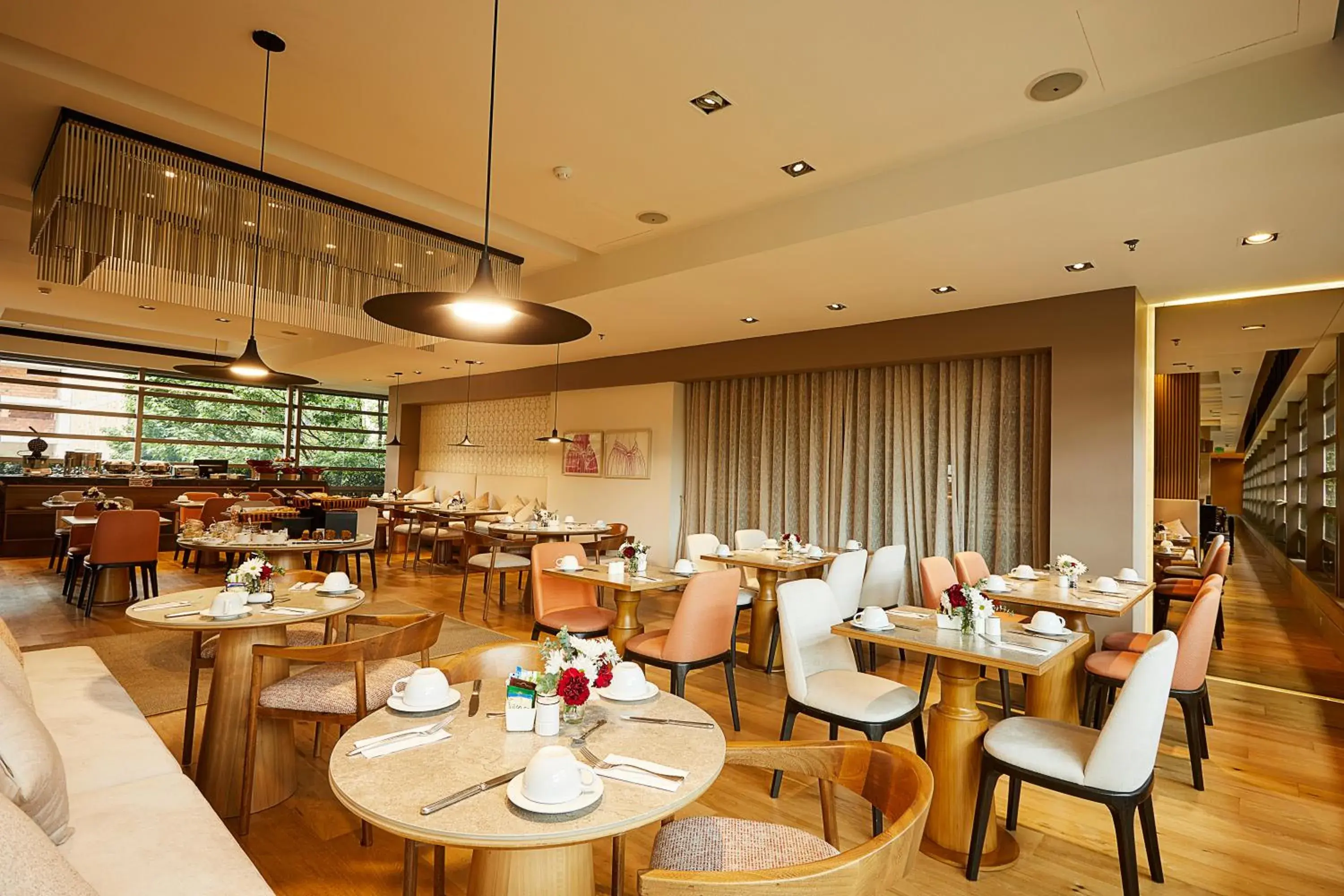 Restaurant/places to eat in EK Hotel By Preferred Hotels Group Restaurant/places to eat in EK Hotel By Preferred Hotels Group