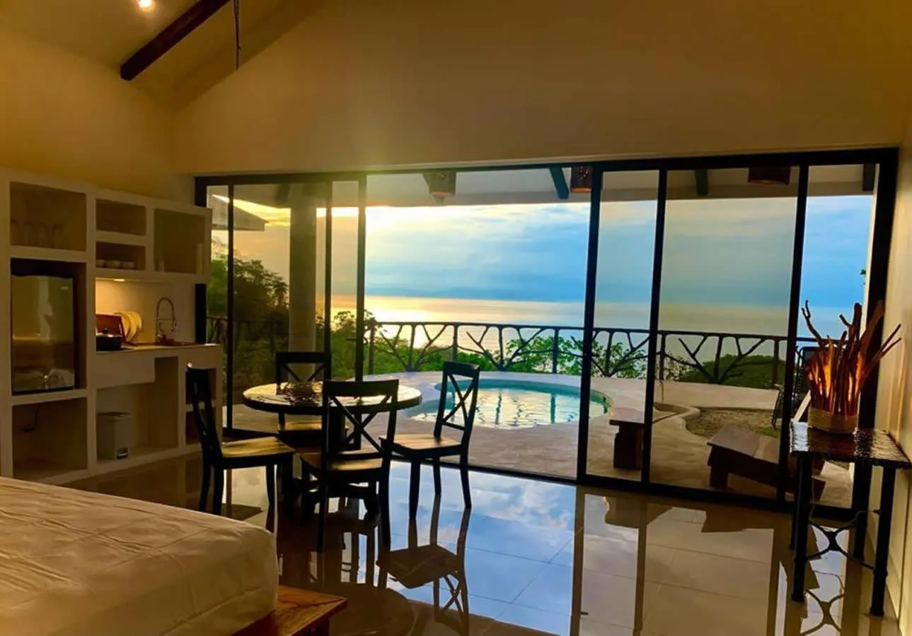 Swimming pool in Akua Suites Ocean View