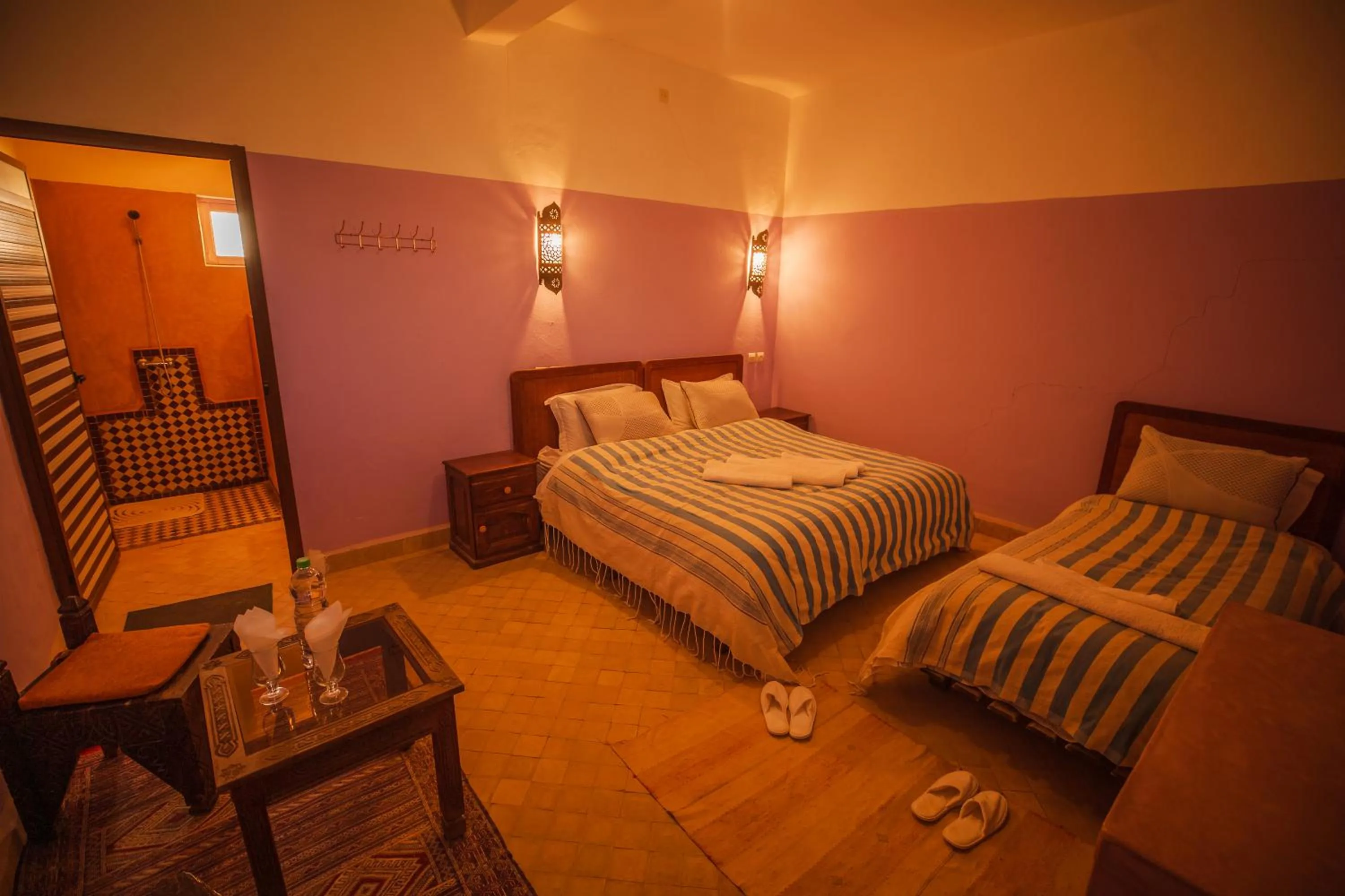 Bed in Takojt