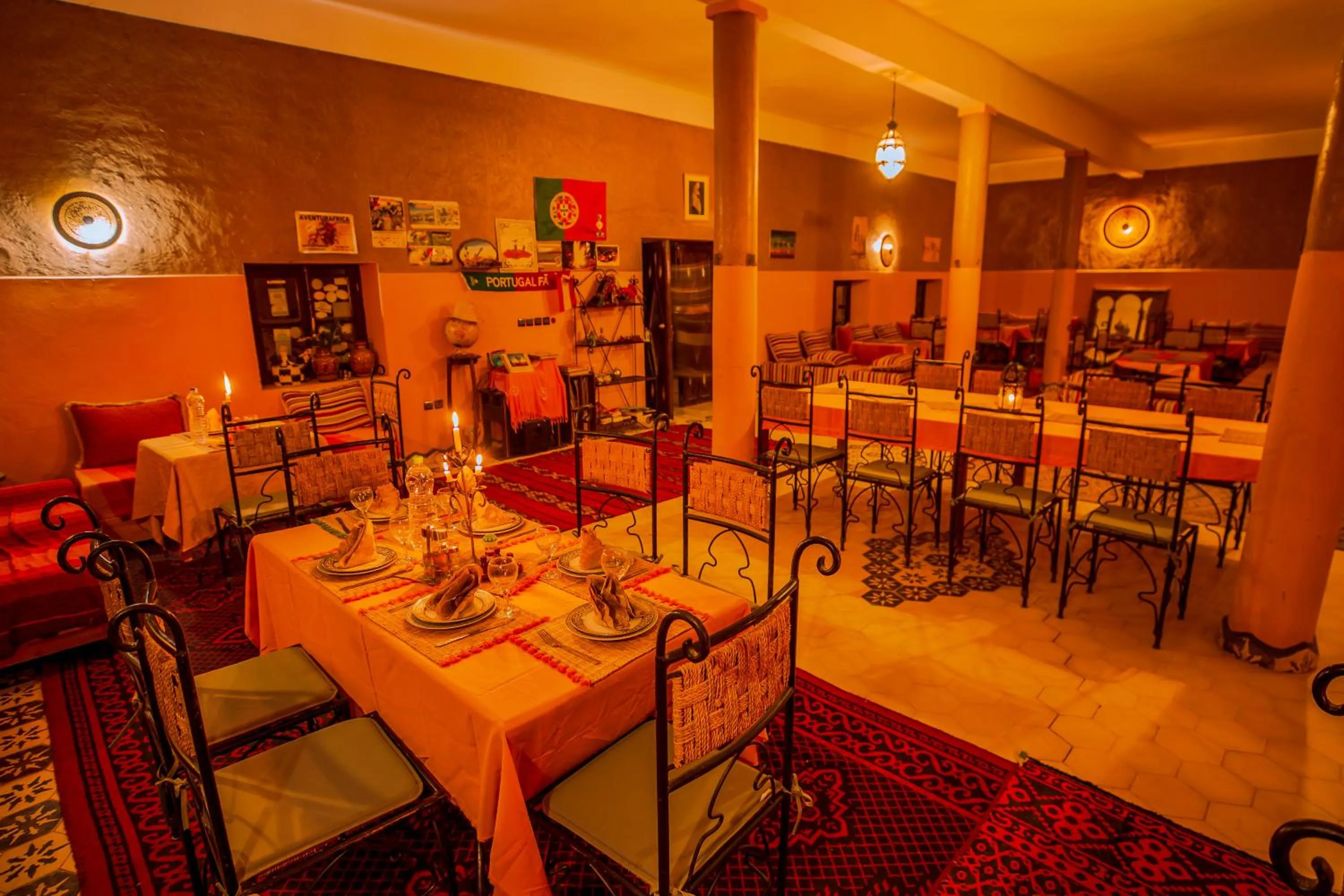 Restaurant/places to eat in Takojt