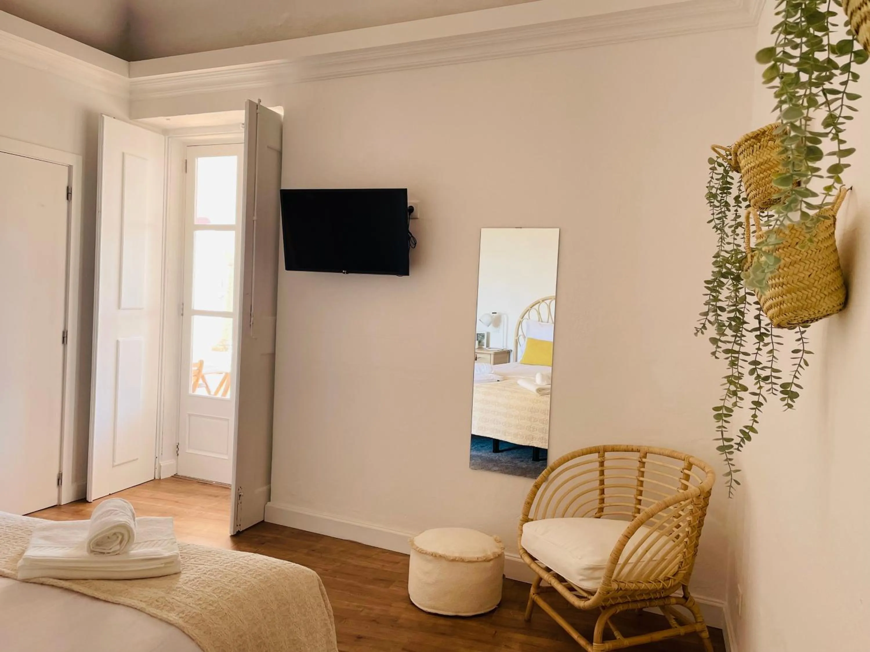 Bedroom, Bed in Casa Soure Suites and Apartments