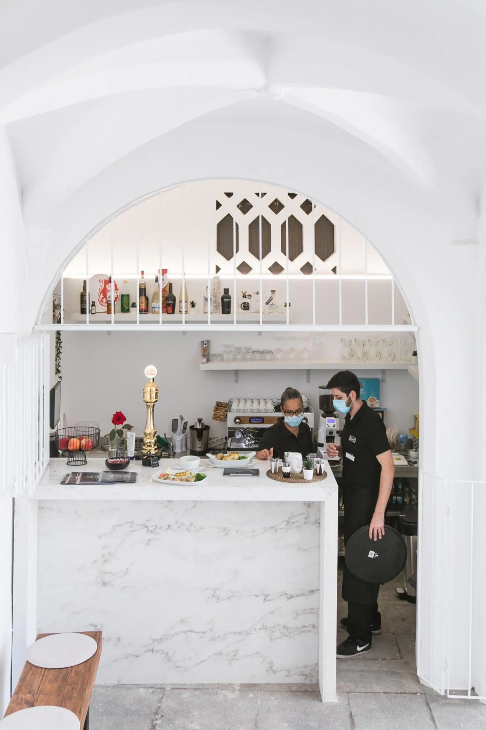 Restaurant/places to eat in Casa Soure Suites and Apartments