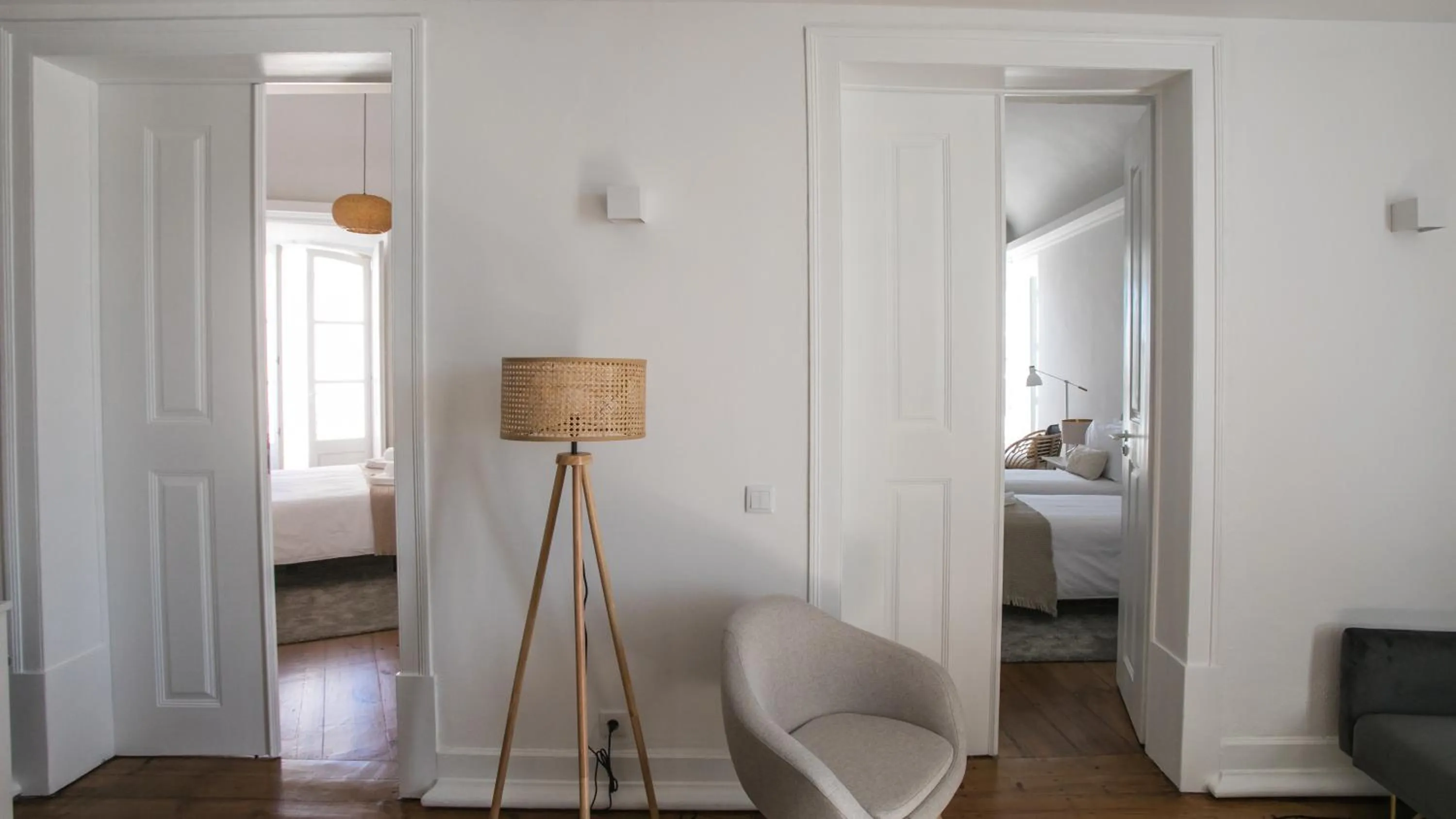 Living room, Bed in Casa Soure Suites and Apartments