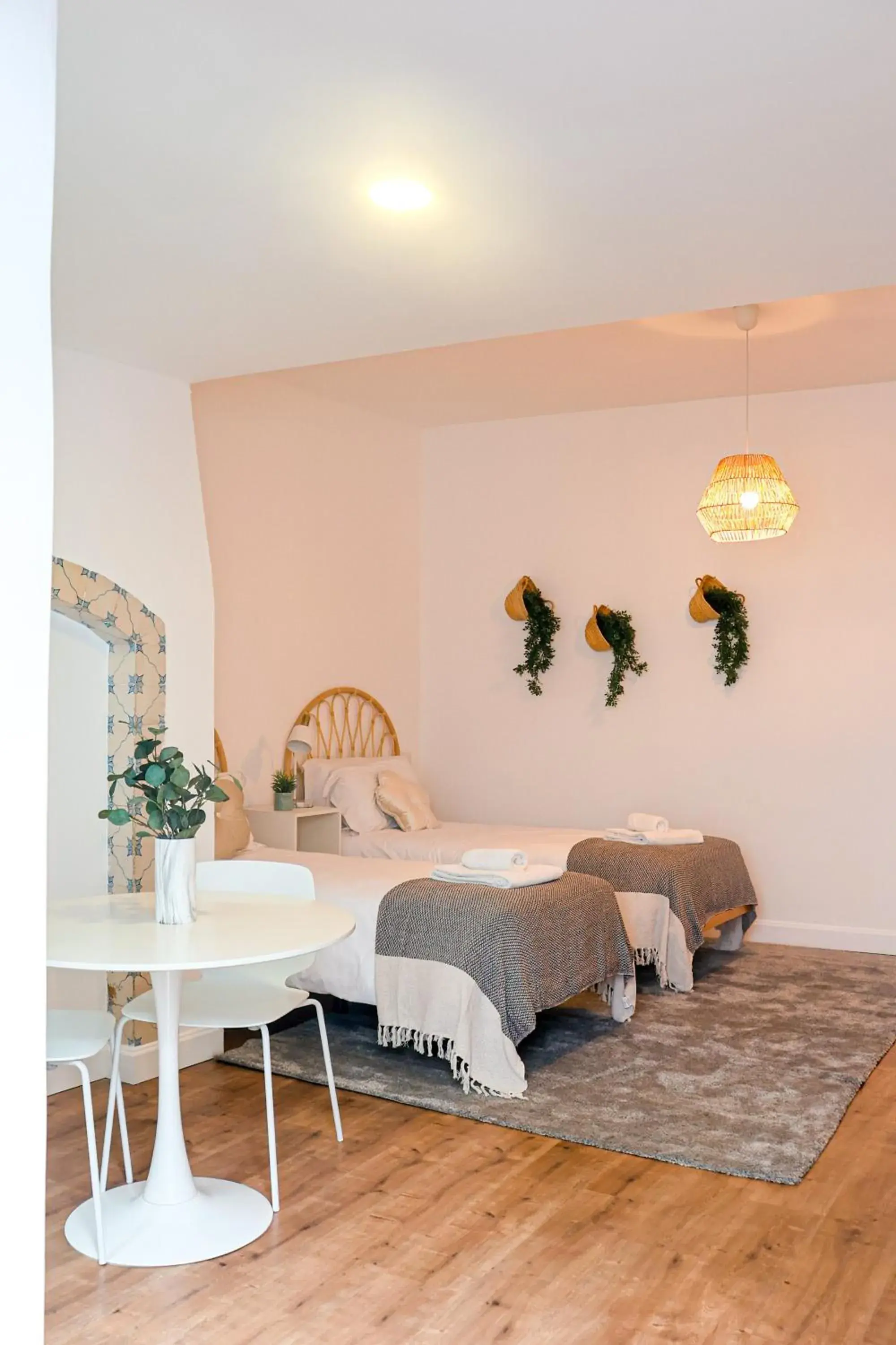 Twin Room with Bathroom in Casa Soure Suites and Apartments Twin Room with Bathroom in Casa Soure Suites and Apartments