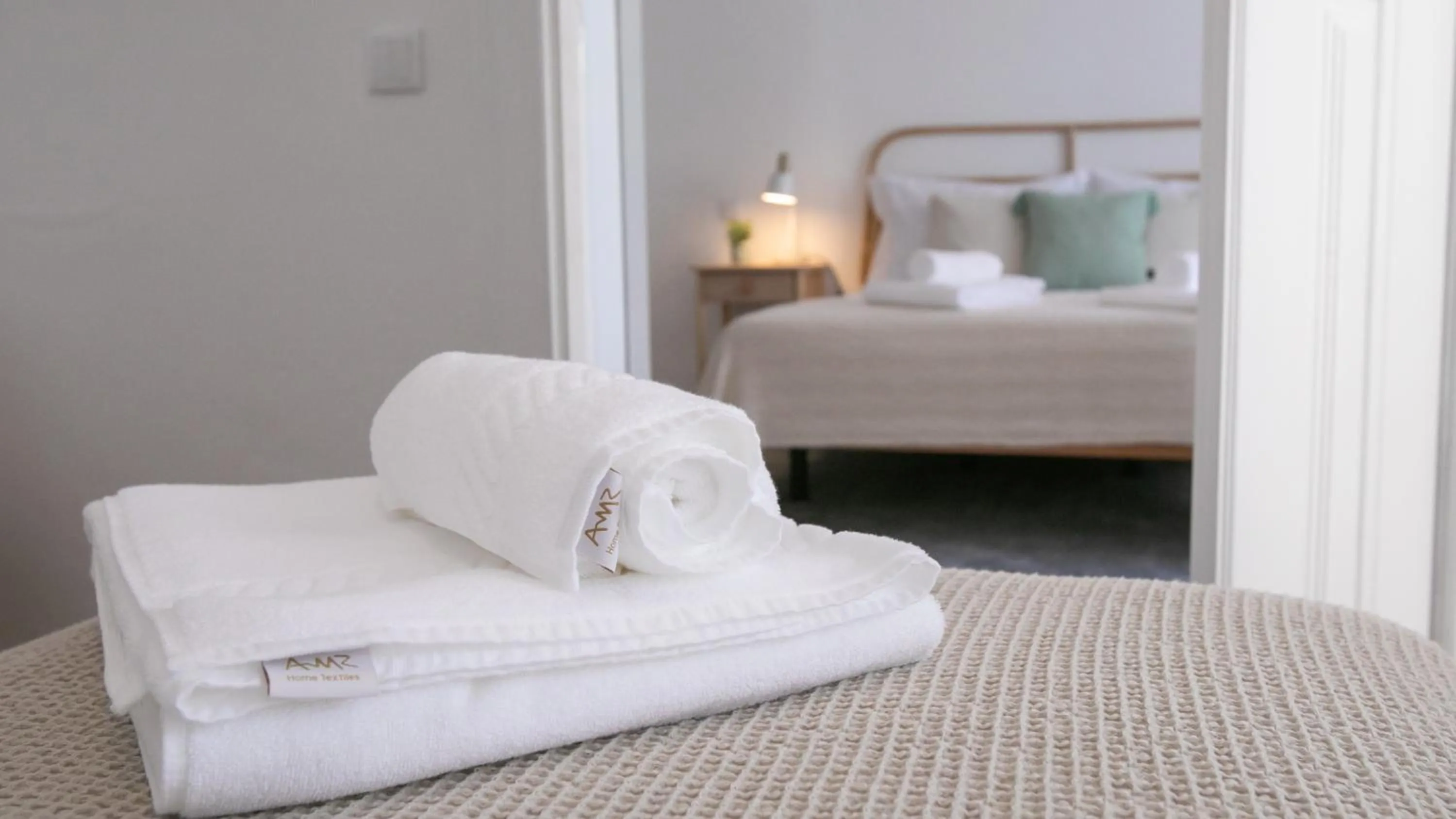 Bed in Casa Soure Suites and Apartments