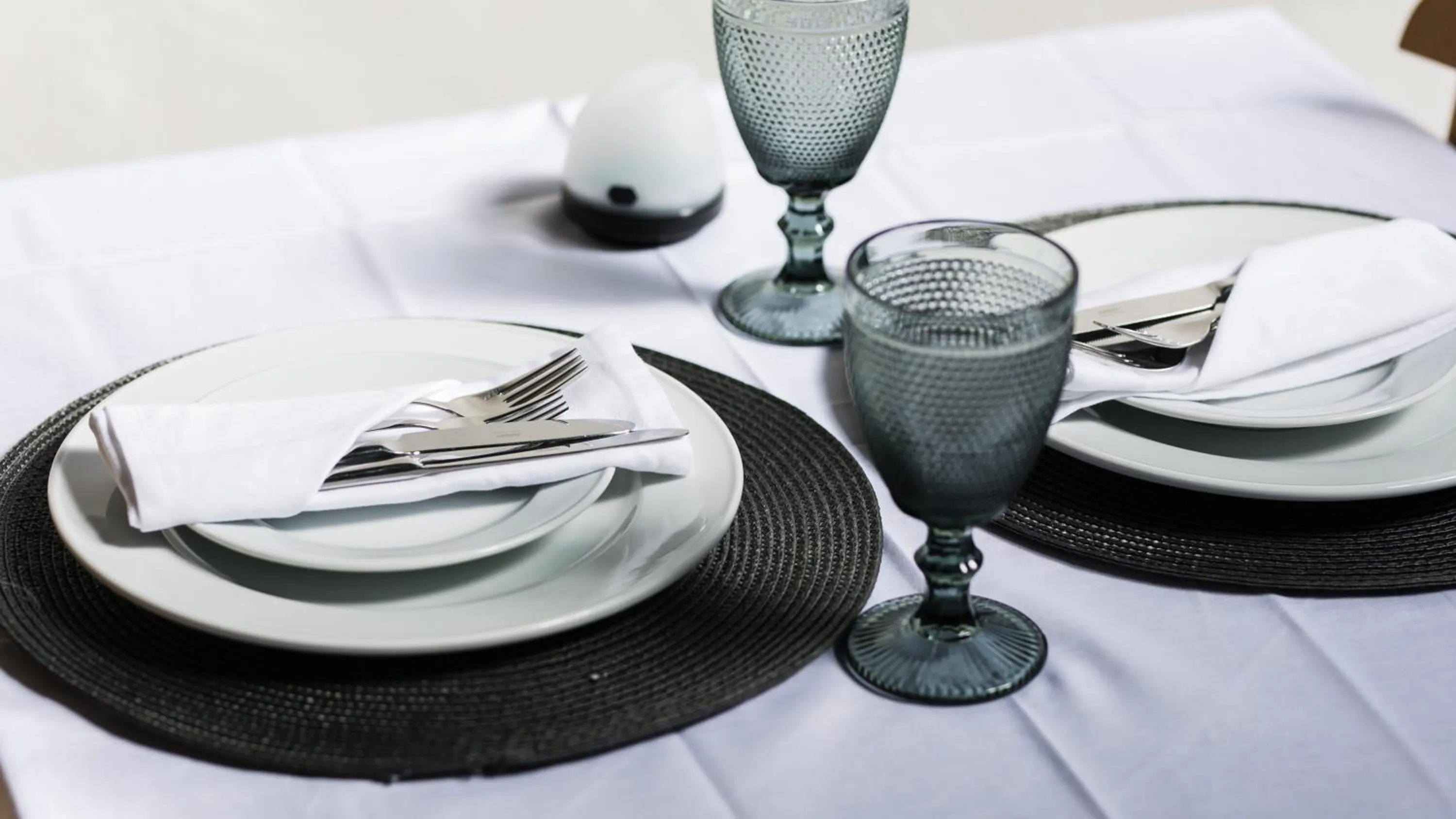 Restaurant/places to eat in Casa Soure Suites and Apartments