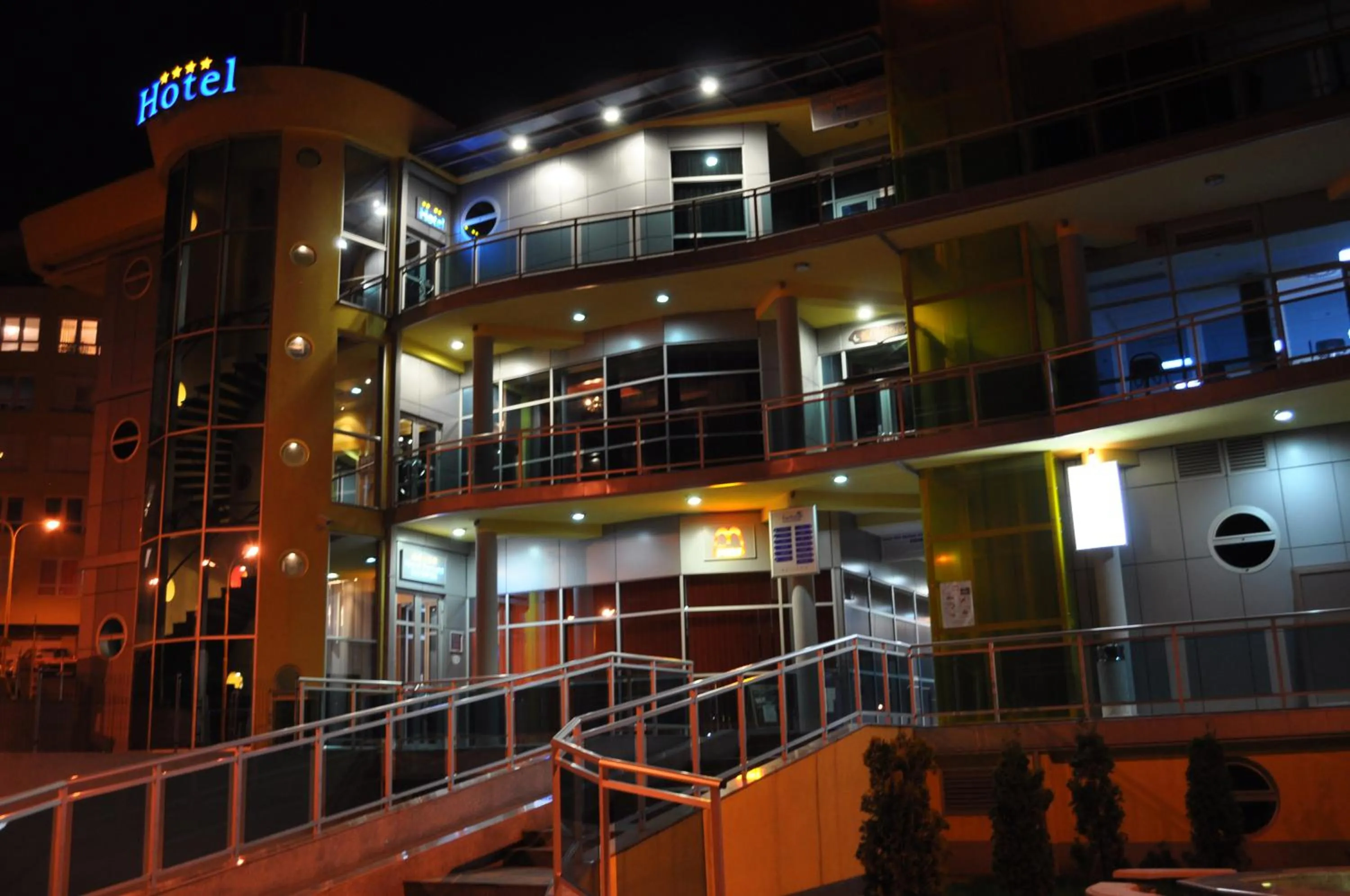 Property building in Hotel Fortuna