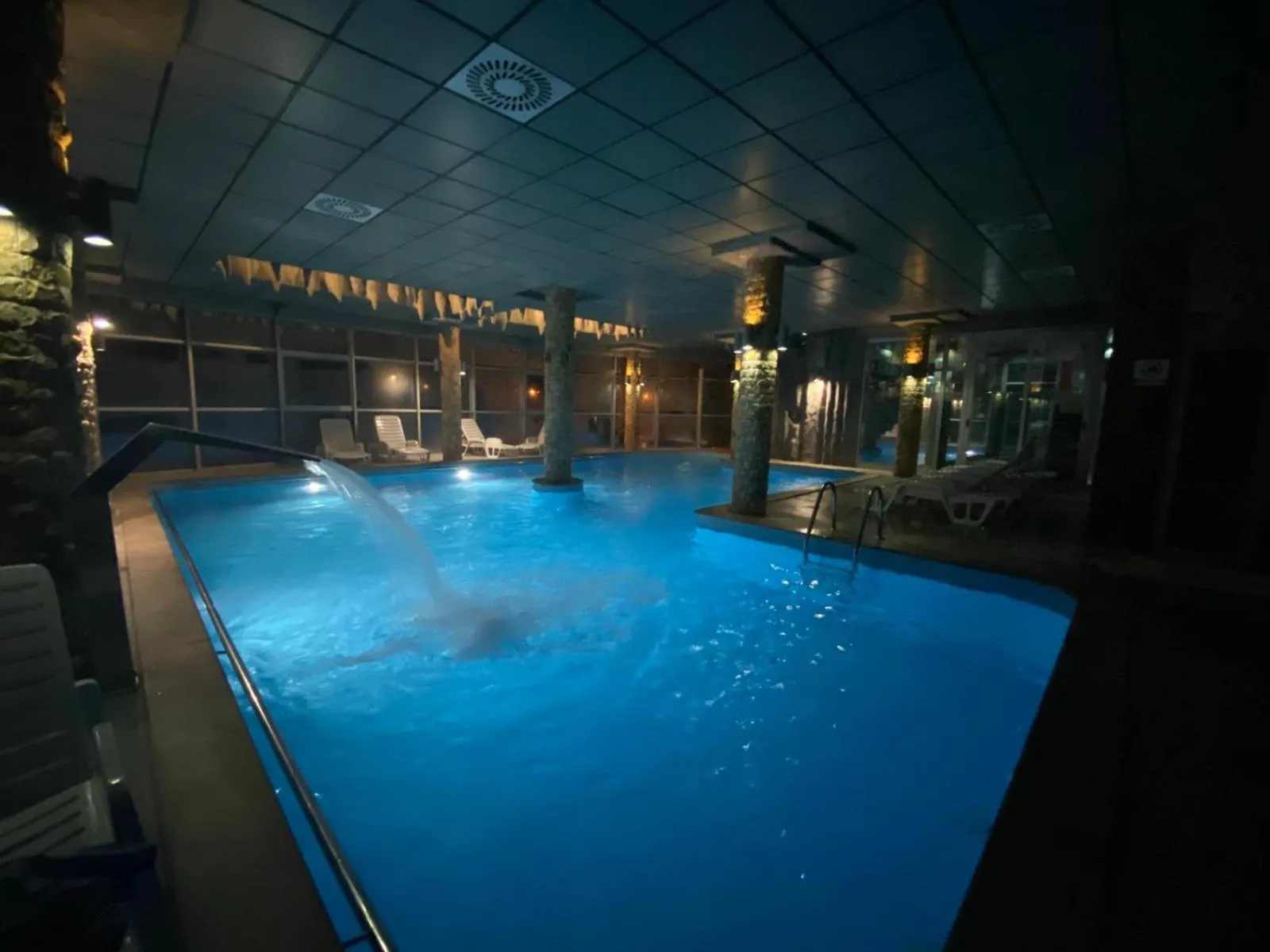 Swimming pool in Hotel Fortuna
