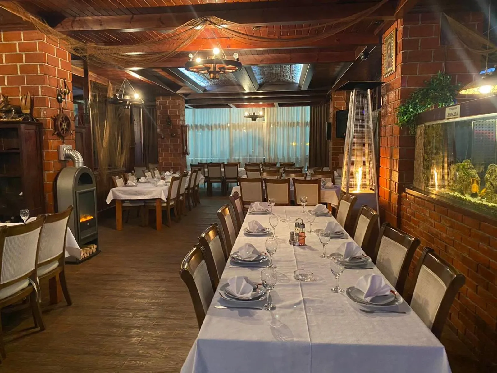 Restaurant/places to eat in Hotel Fortuna