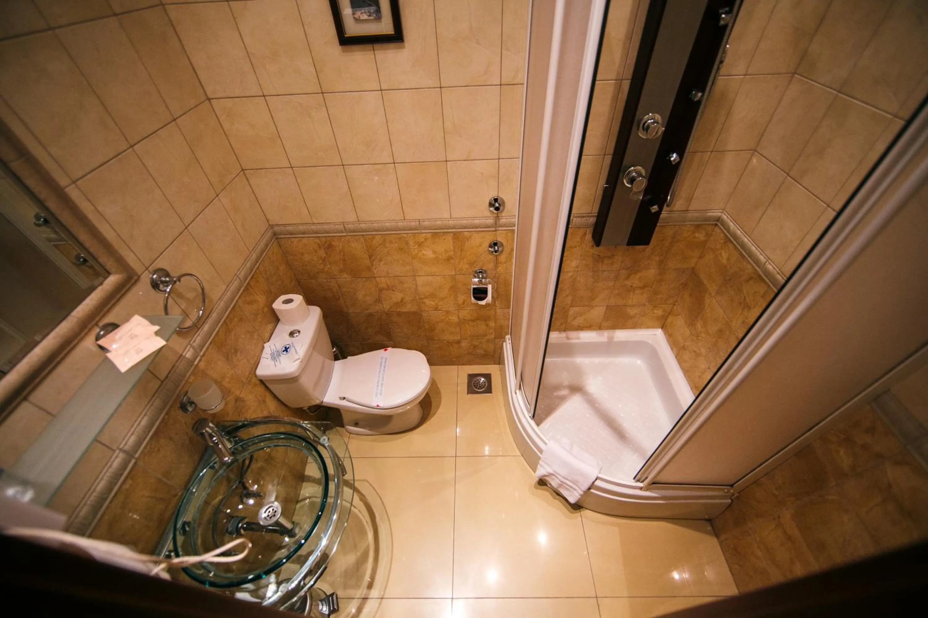 Shower in Hotel Fortuna