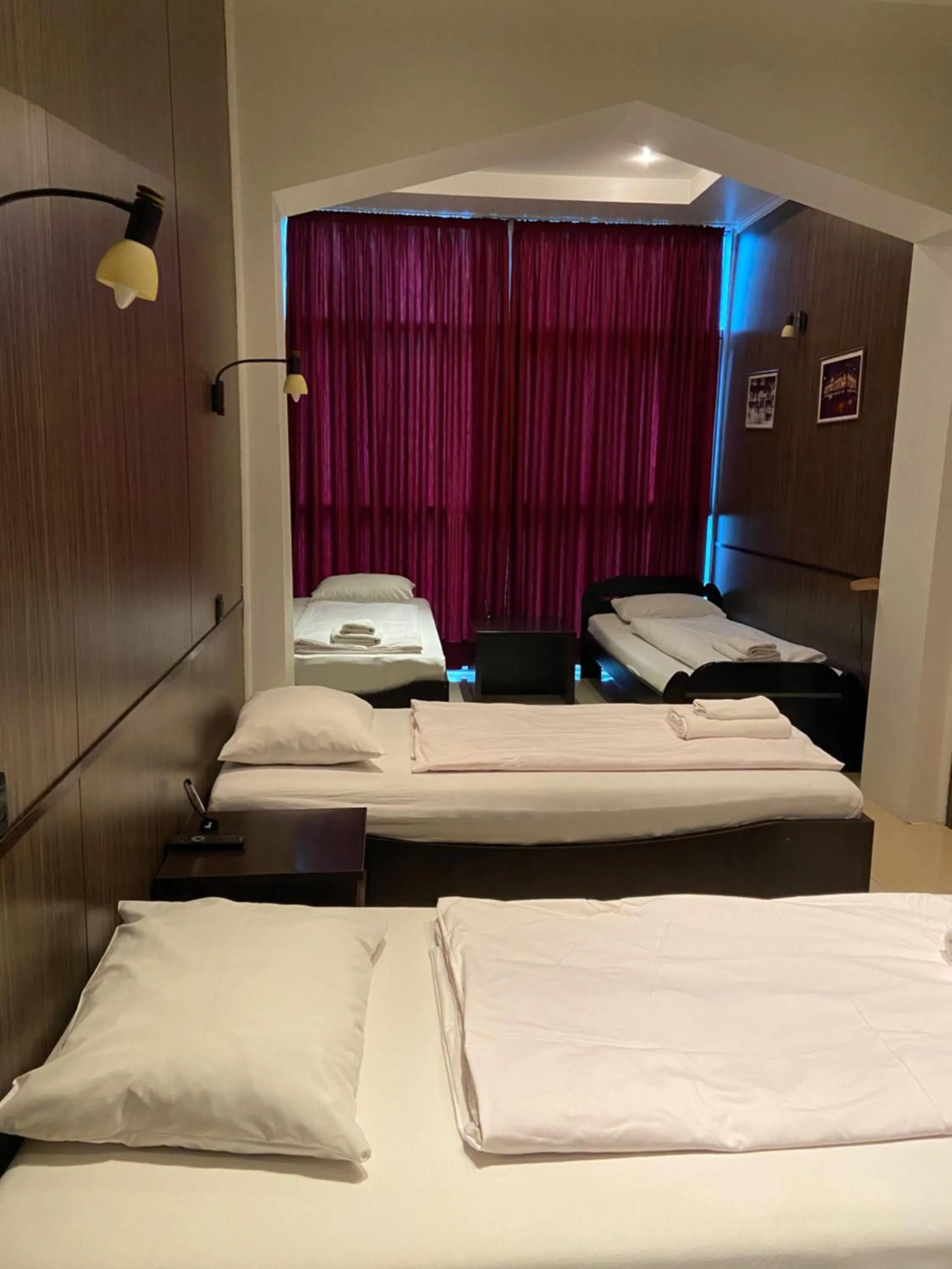 Bed in Hotel Fortuna