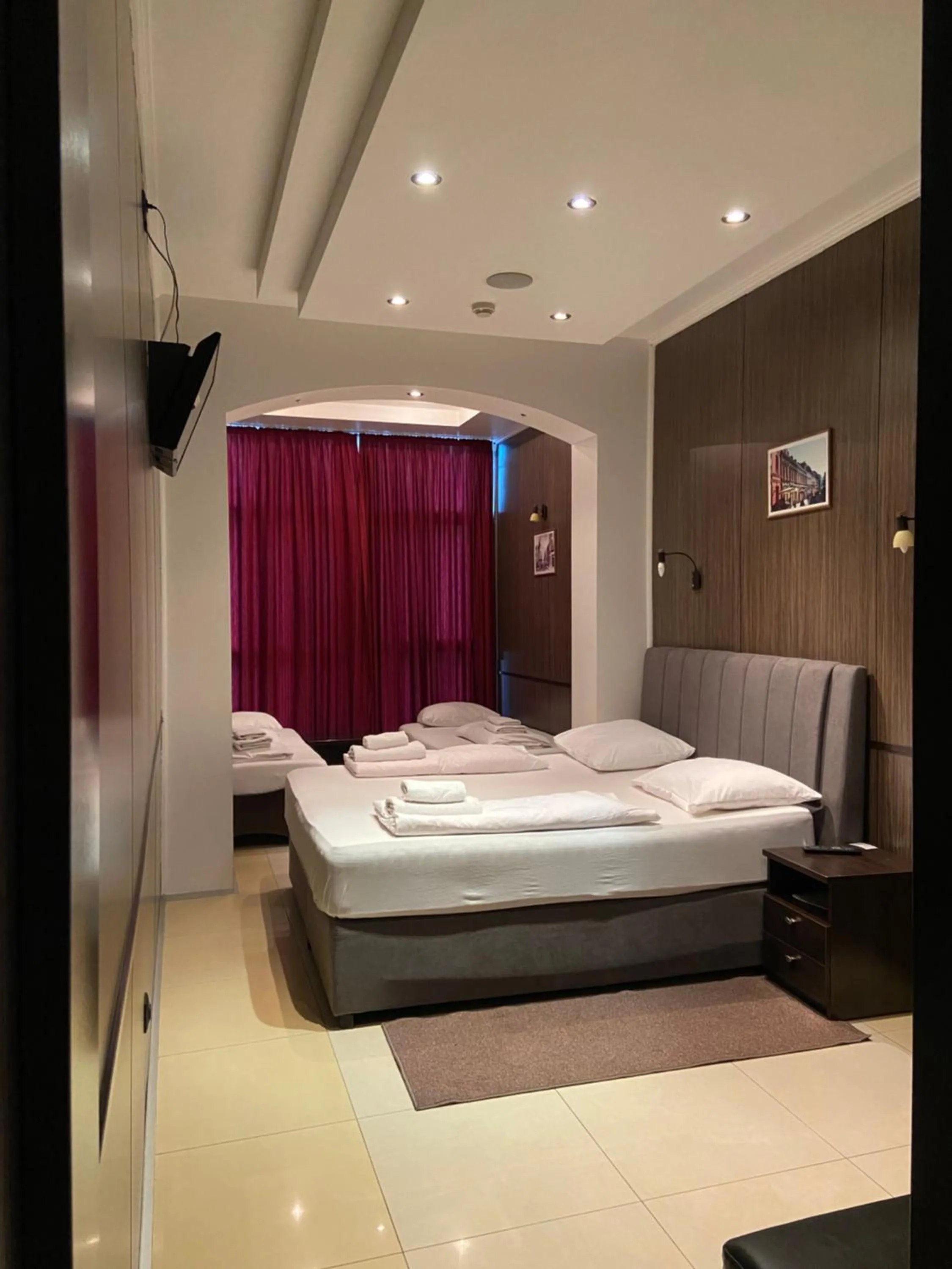 Bed in Hotel Fortuna