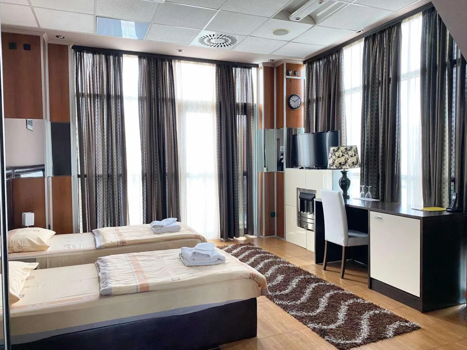 Bed in Hotel Fortuna