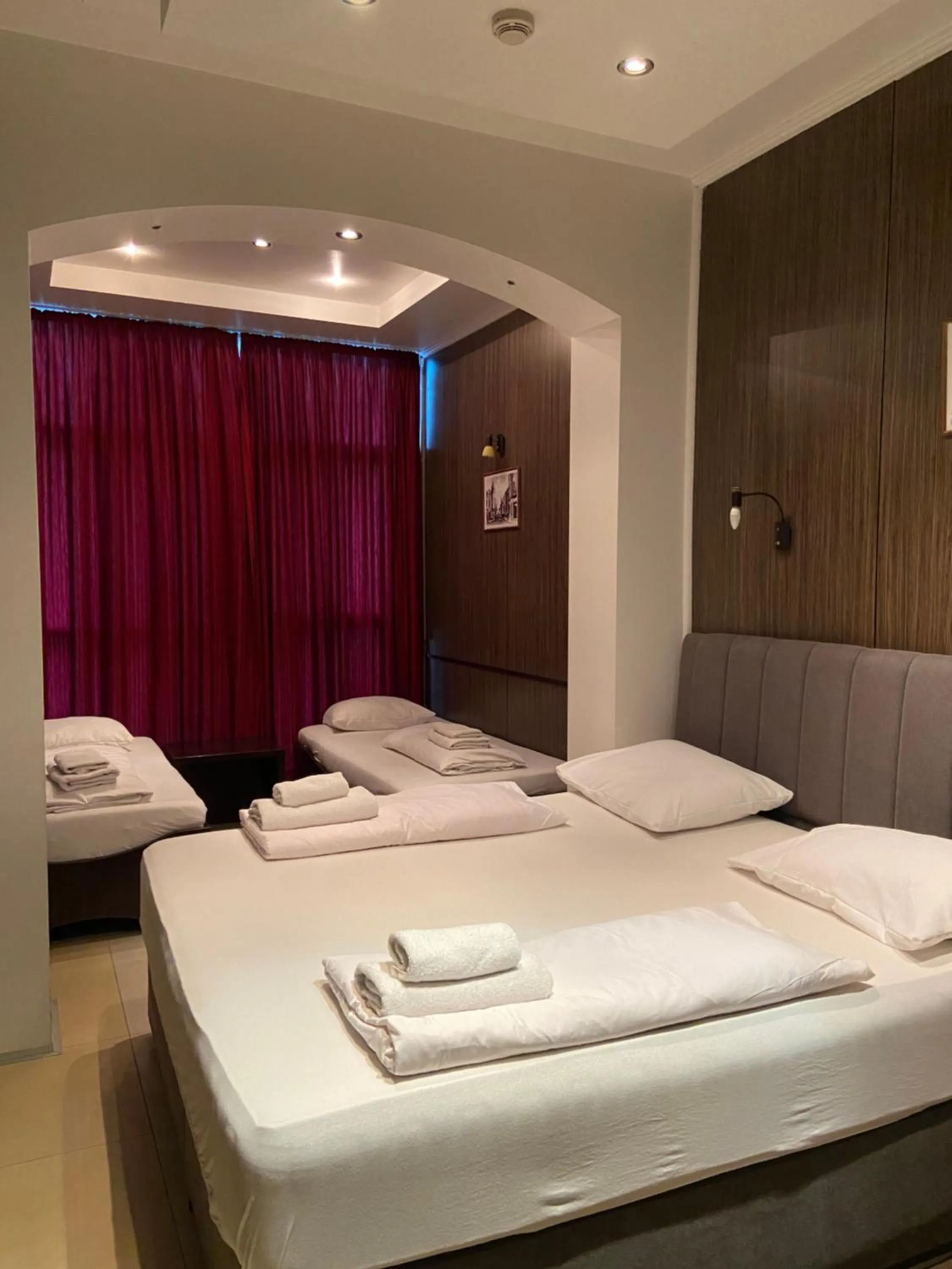 Bed in Hotel Fortuna