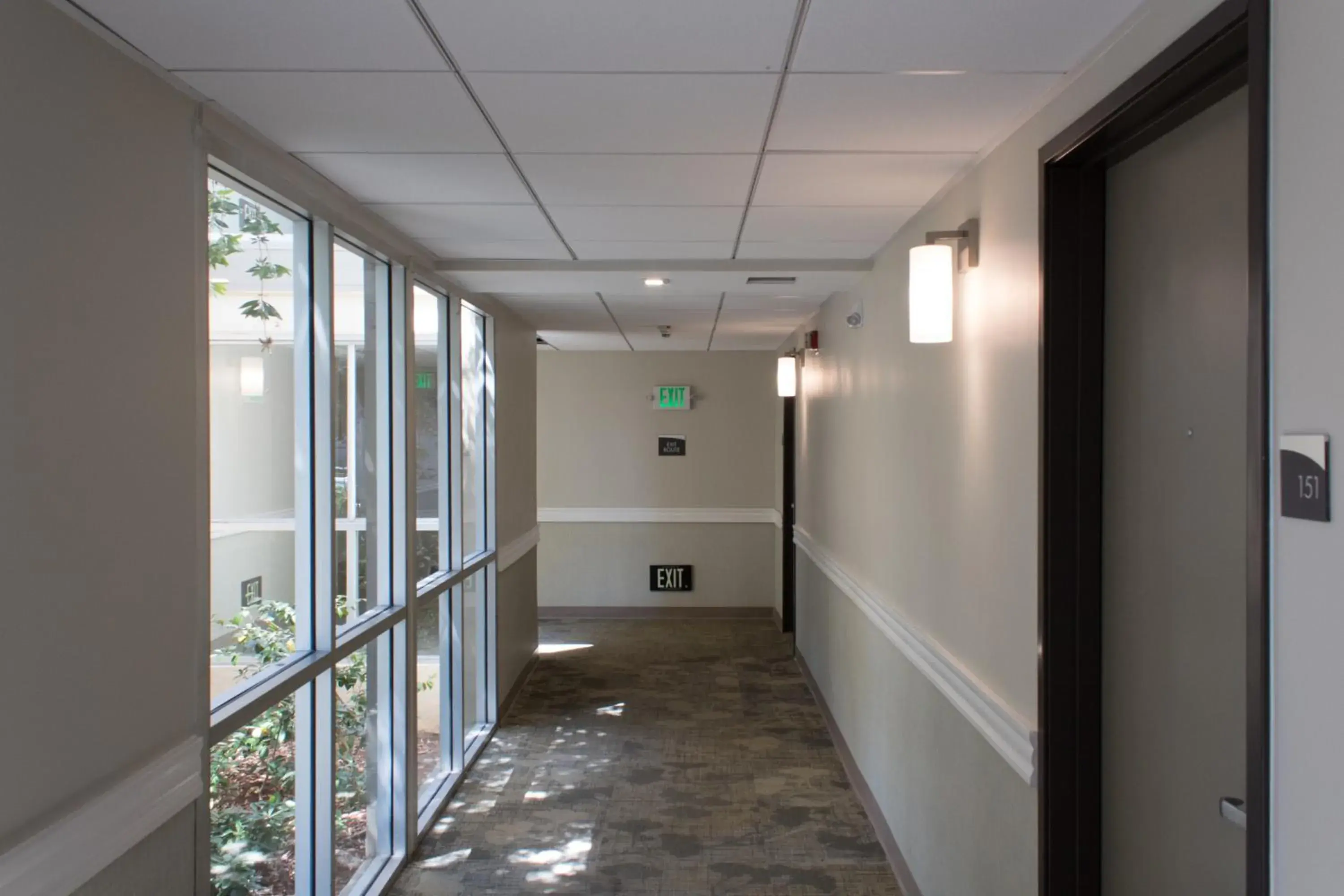 Property building in Good Nite Inn Redwood City - San Francisco Airport Property building in Good Nite Inn Redwood City - San Francisco Airport