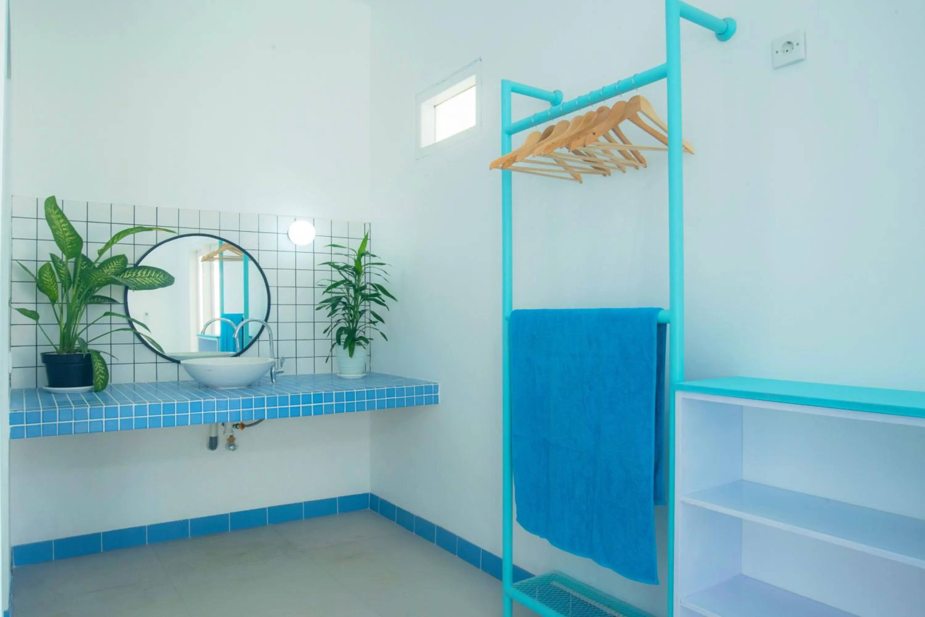 Bathroom in Mad Monkey Kuta Lombok