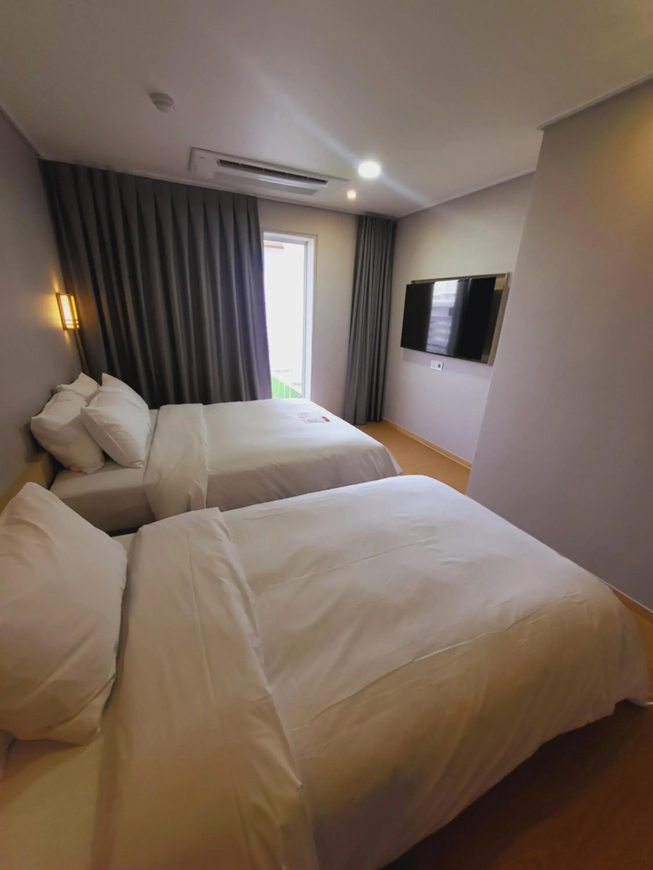 Large Twin Room in Hotel razaB Large Twin Room in Hotel razaB