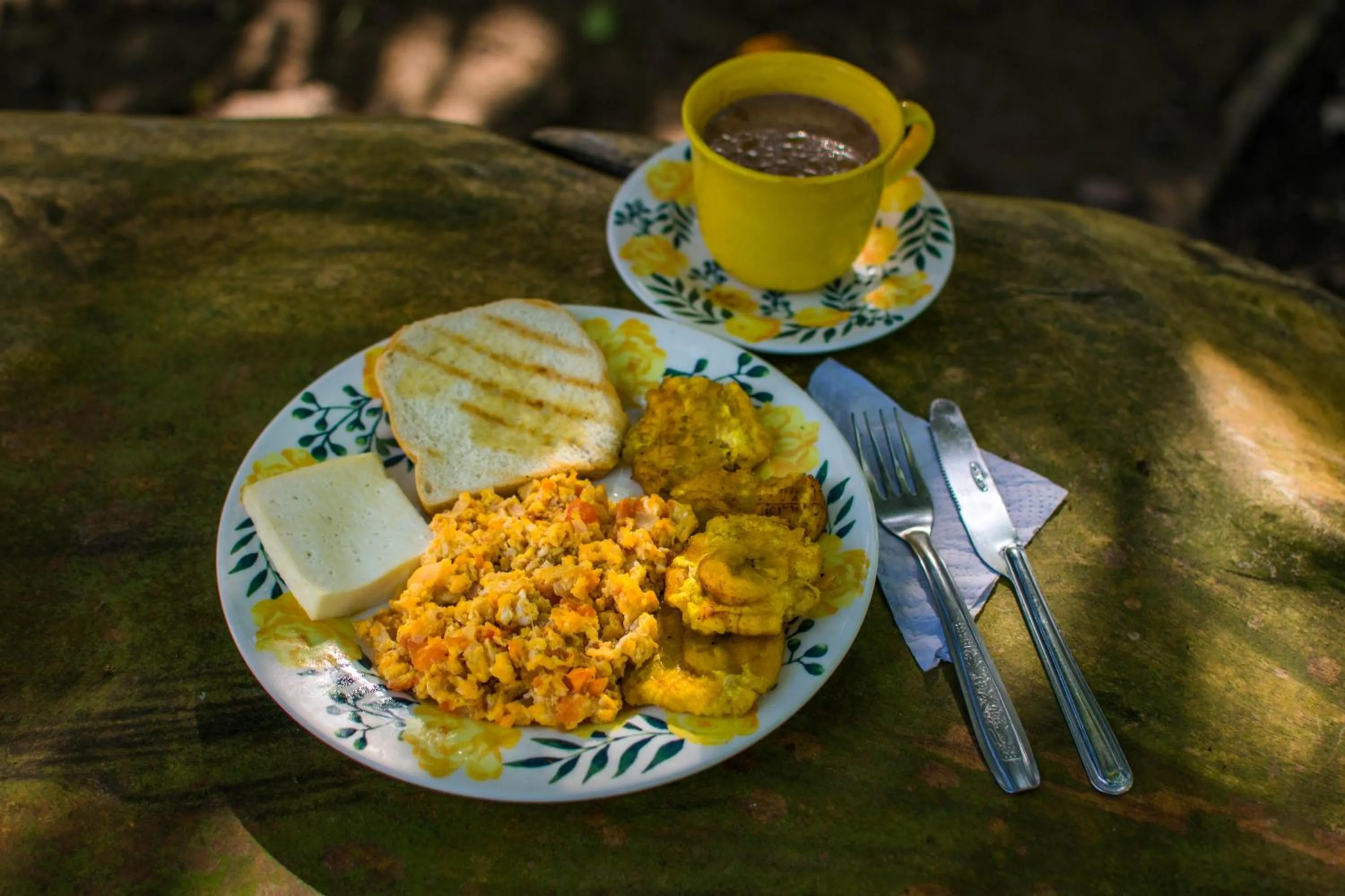 Breakfast in Cabañas Los Venaos