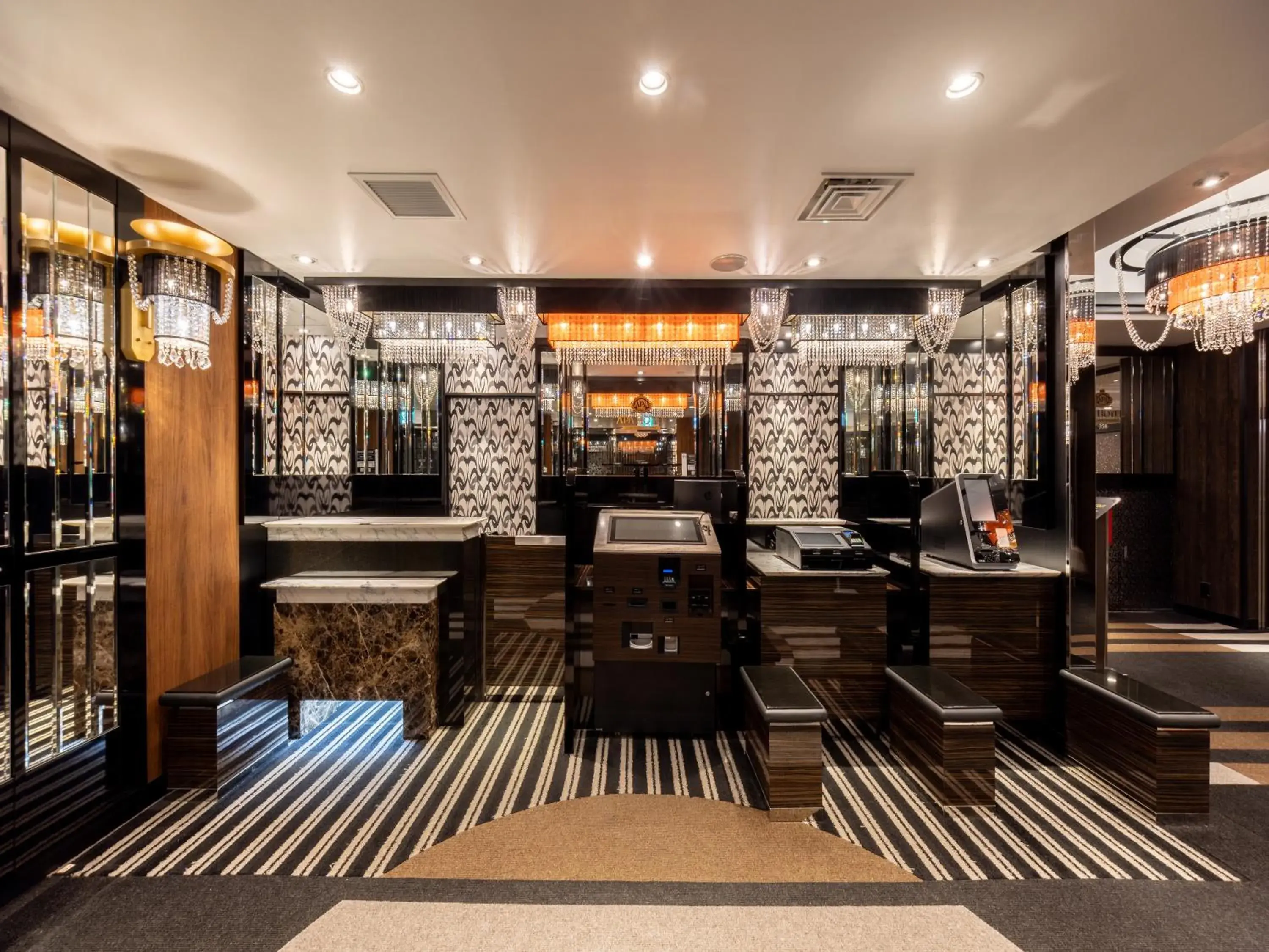 Lobby or reception in APA Hotel Osaka Kadomashi Ekimae Lobby or reception in APA Hotel Osaka Kadomashi Ekimae