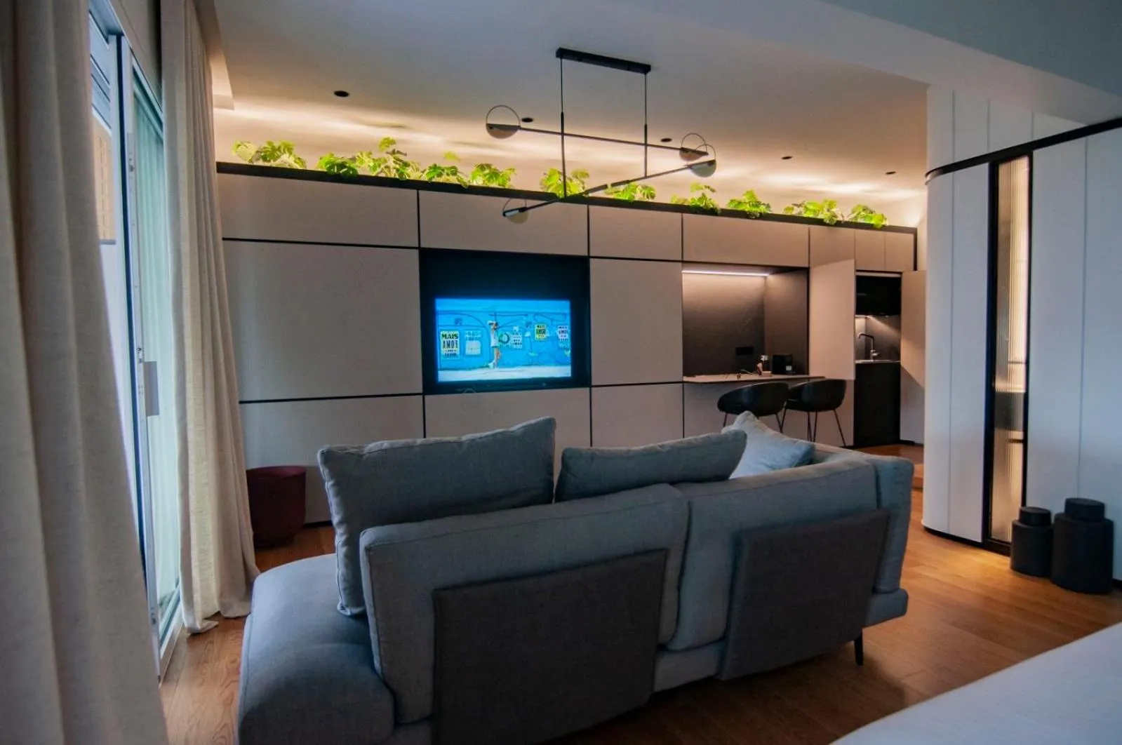 Athinaion Recreation Suites